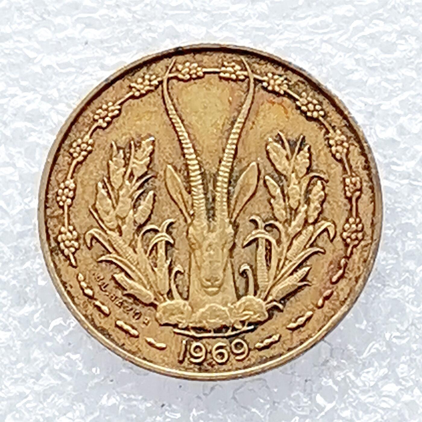 海外回流1元起拍小铺 各国钱币散币场 第14期 西非1969年10法郎铜币