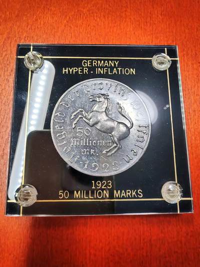 长老汇马年精选第十二场拍卖 - 1923德国魏玛时期威斯特法兰斯坦伯爵马币5千万马克铝币展盒装