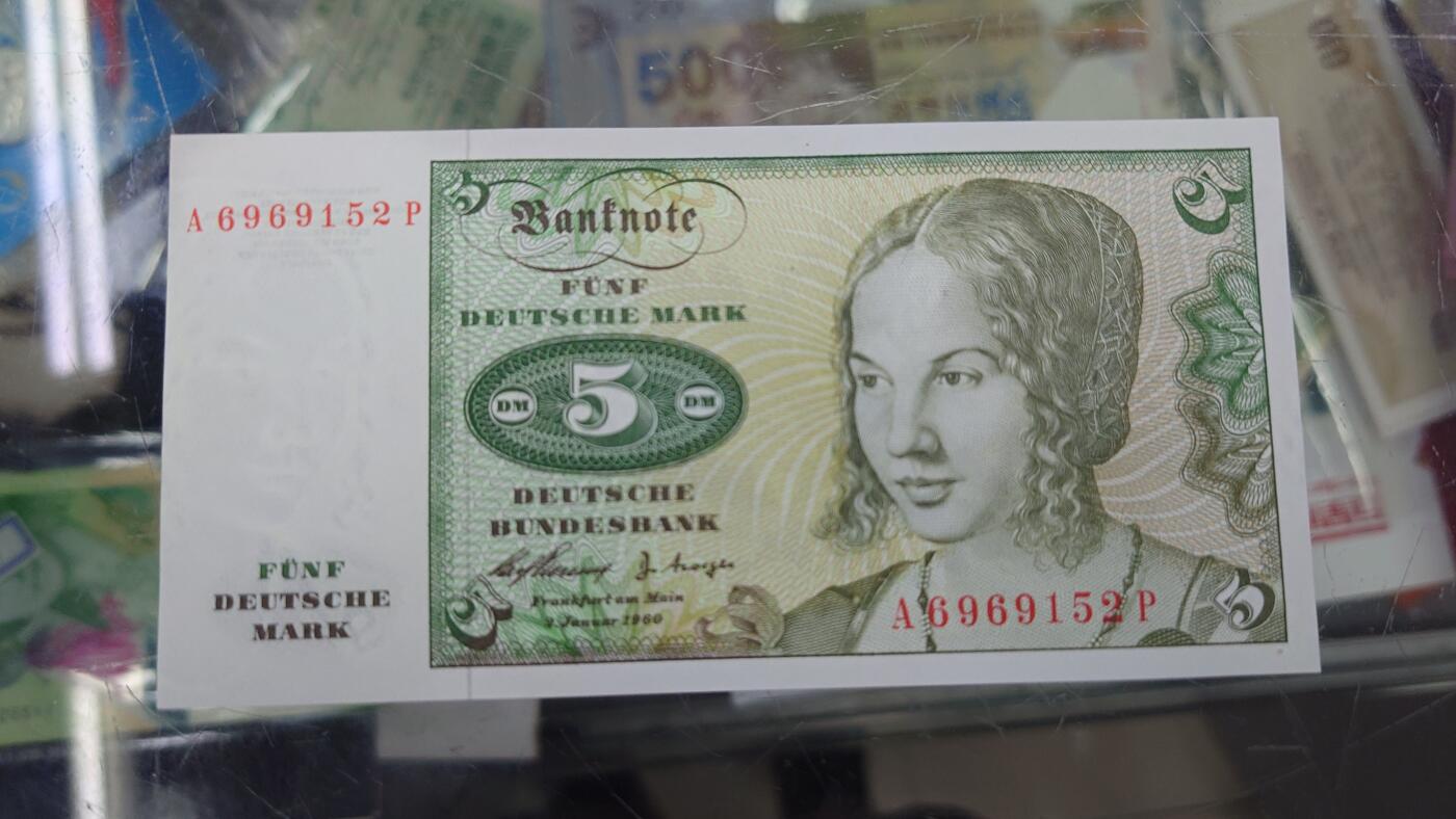 【世界钱币】精选微拍第122期暨2024年第33期  旧货新卖 1960年德国5马克 全新绝品无47尾号152