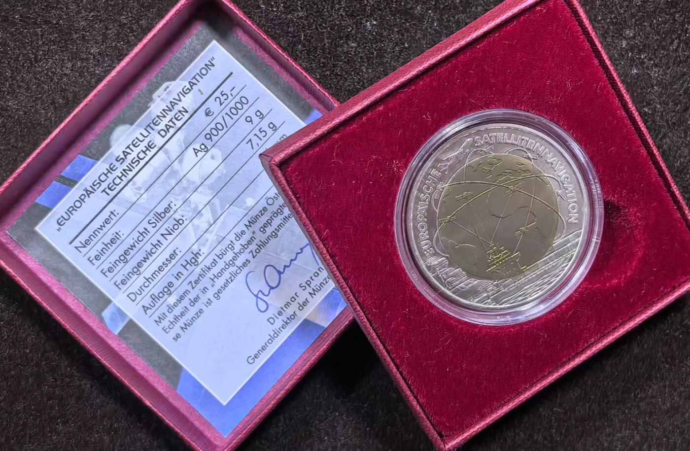 北京马甸外国币专卖微拍第124期，外国金银币专场，陆续上新，欢迎关注 2006年奥地利欧洲卫星导航银铌双金属纪念币，