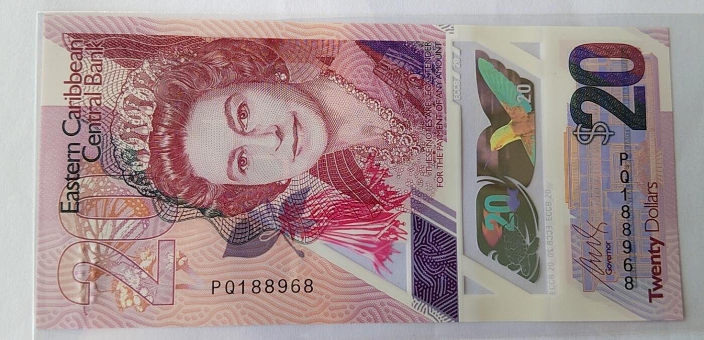 天和轩精品钱币第40场 全新UNC 东加勒比20塑料钞  