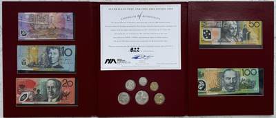 2024第29场（总第181期）：外钞、连体钞、测试钞、纪念券综合场 - 澳大利亚1998年“塑料钞发行完毕”ZZ98全同号册装UNC（第822号、含全套硬币）