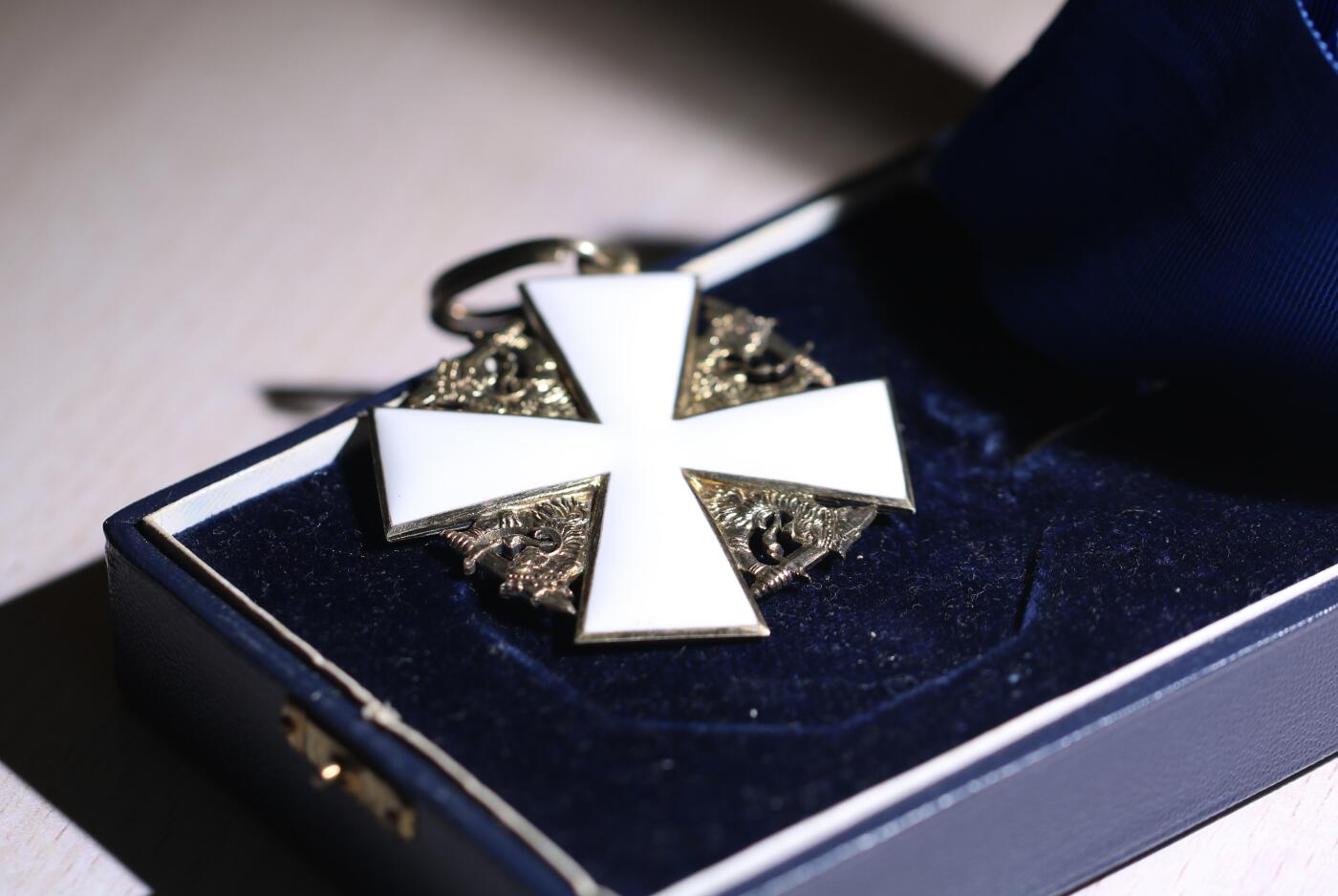 大猫徽章拍卖 第252期 芬兰白玫瑰勋章 指挥官级