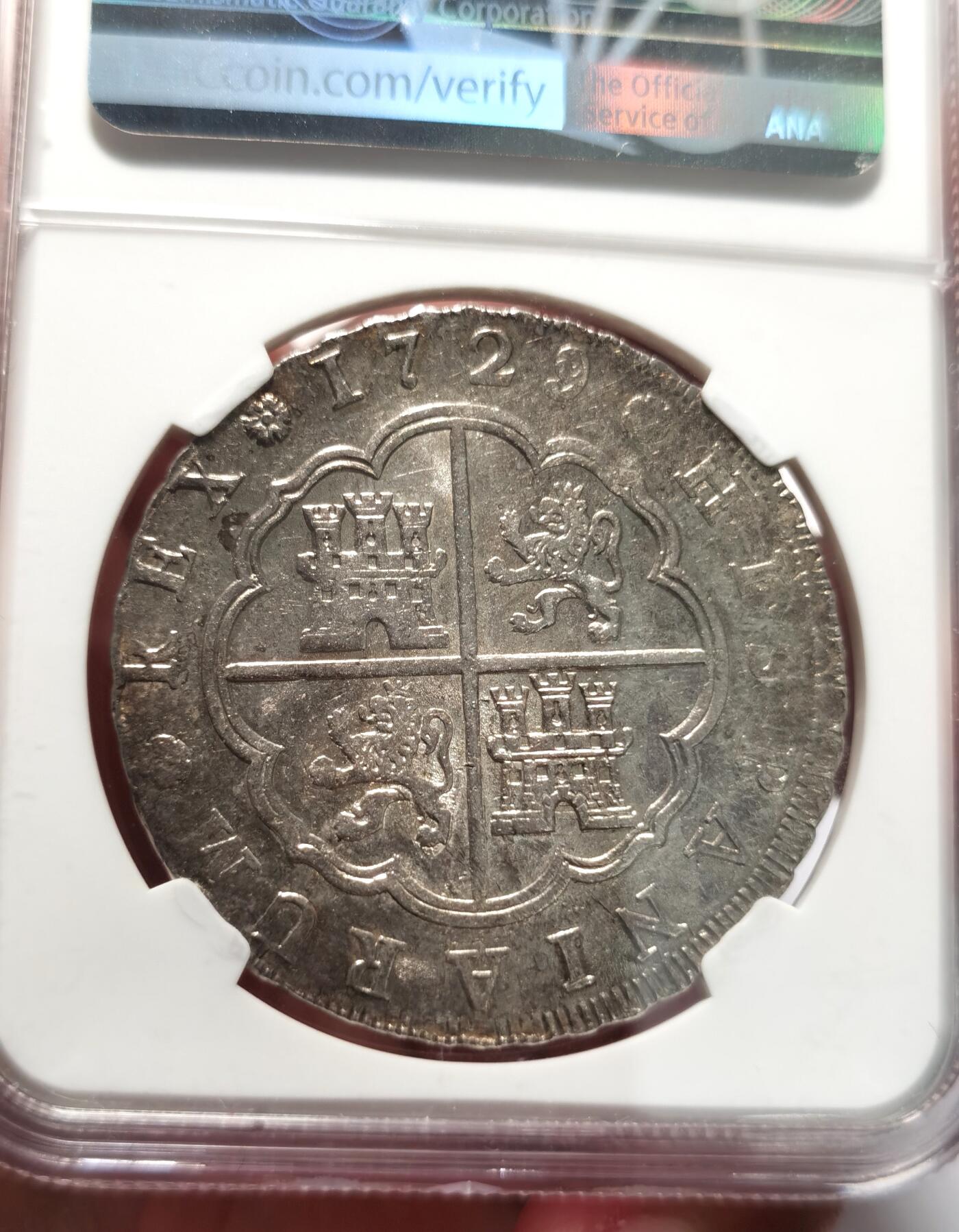 博洋堂世界钱币拍卖第086期（全场包邮） NGC MS63 1729年西班牙腓力五世十字8R 马德里厂铸造，本土十字8R远比地球少见，上面仅2个64