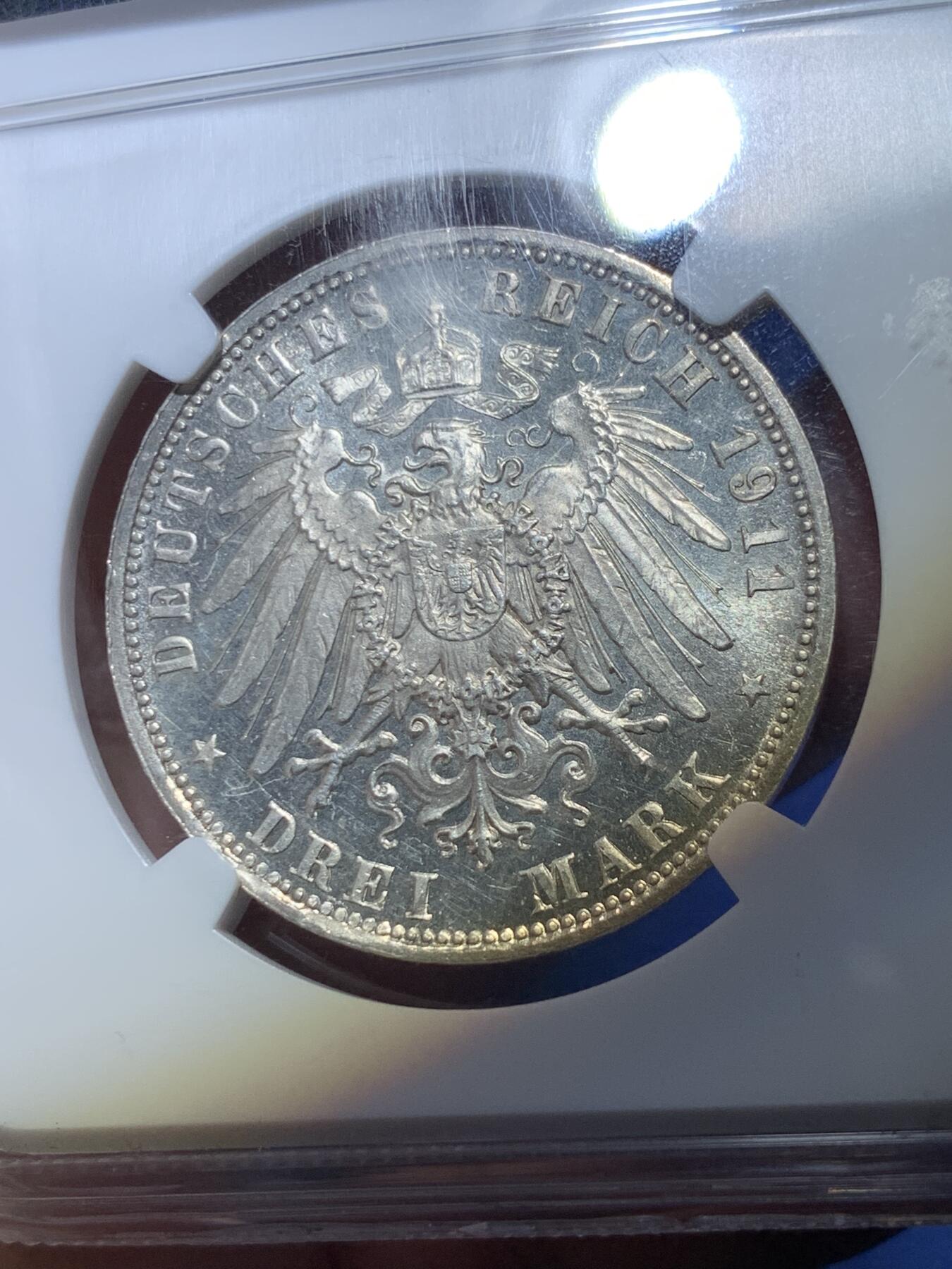 《竞宝斋》第294场- 周日，周一  2场连拍 （全场包邮） NGC MS64 德国巴伐利亚1911年利奥波德3马克银币