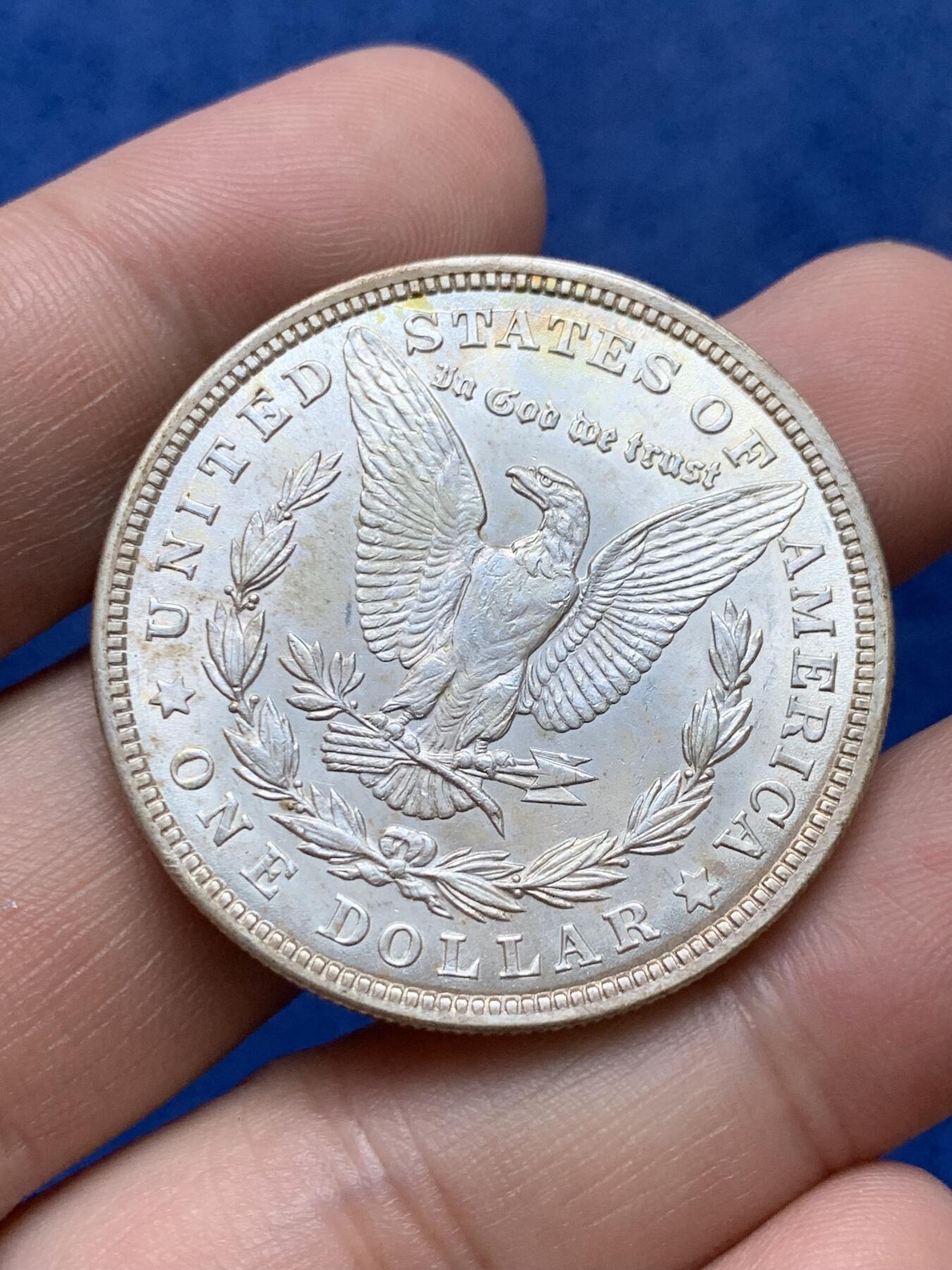 《竞宝斋》第294场- 周日，周一  2场连拍 （全场包邮） 美国1921年1元摩根银币 UNC品！