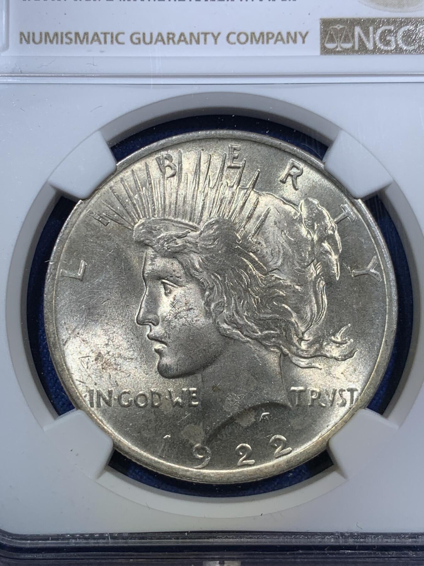 《竞宝斋》第294场- 周日，周一  2场连拍 （全场包邮） NGC MS62 美国1922年和平鸽1美元银币