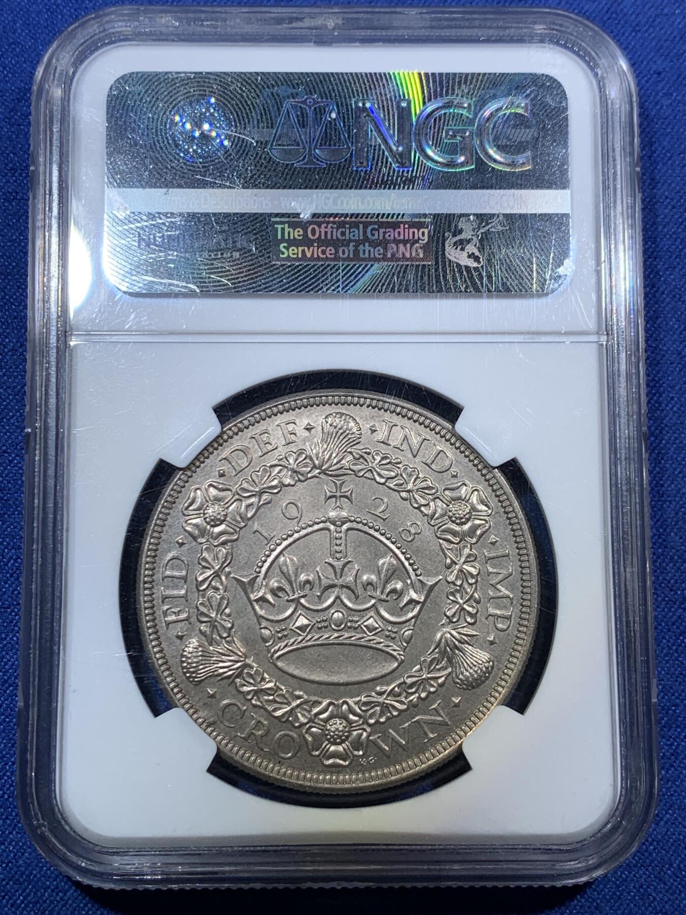 《竞宝斋》第294场- 周日，周一  2场连拍 （全场包邮） NGC MS63 英国1928年乔治五世花冠1克朗银币 发行9千多枚