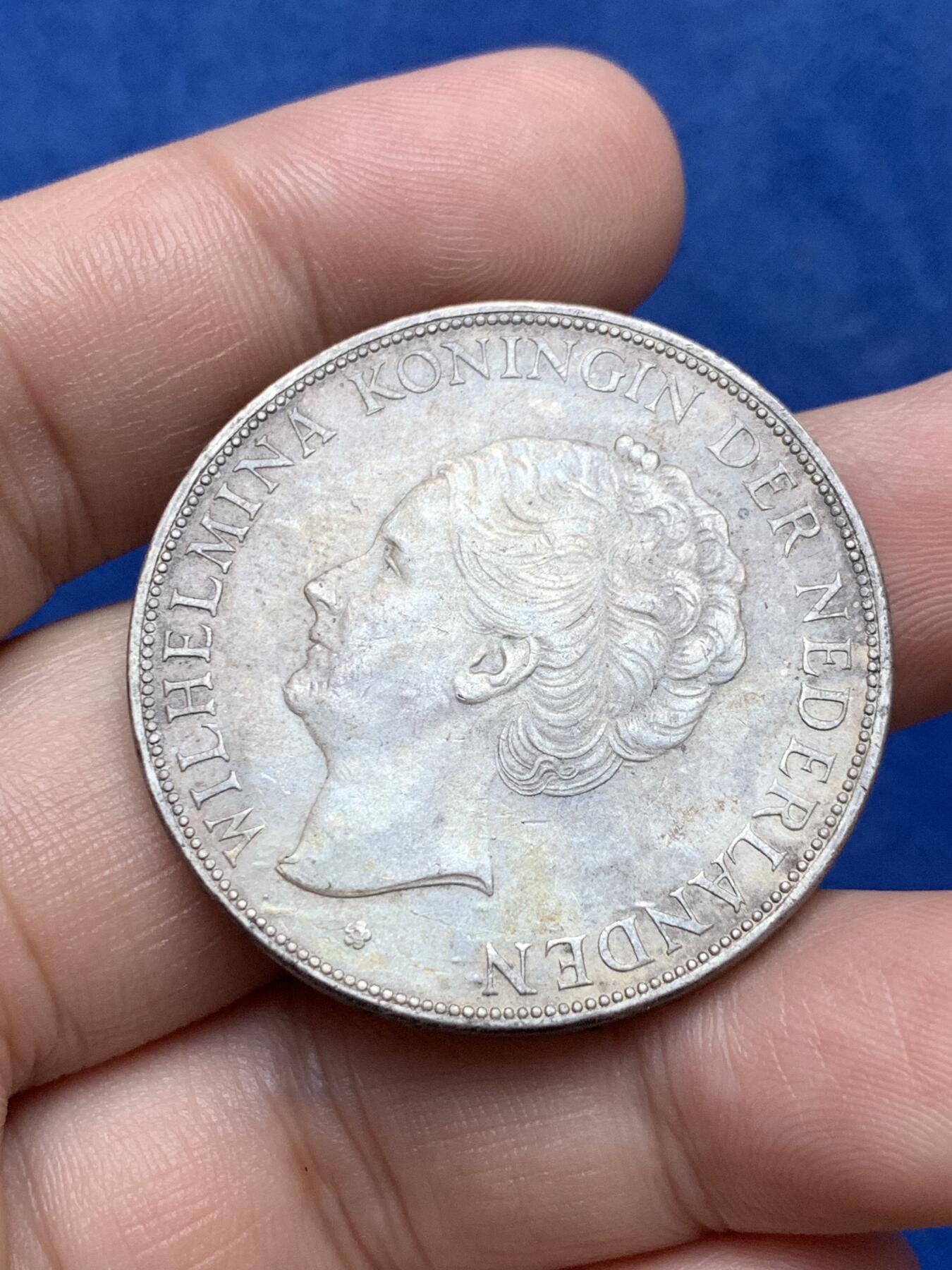 《竞宝斋》第294场- 周日，周一  2场连拍 （全场包邮） 荷兰1932年威廉米娜女王2.5盾银币