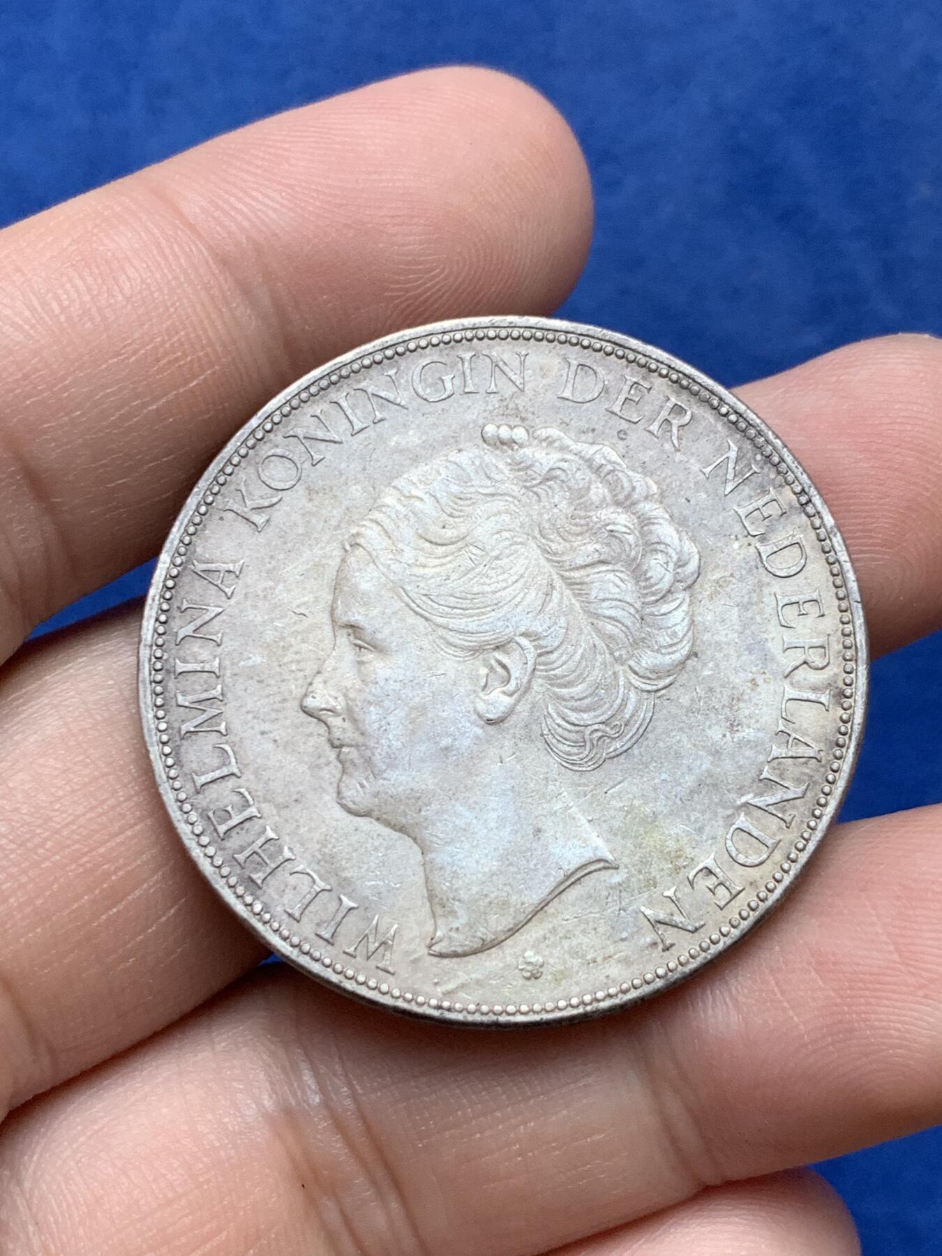 《竞宝斋》第294场- 周日，周一  2场连拍 （全场包邮） 荷兰1932年威廉米娜女王2.5盾银币