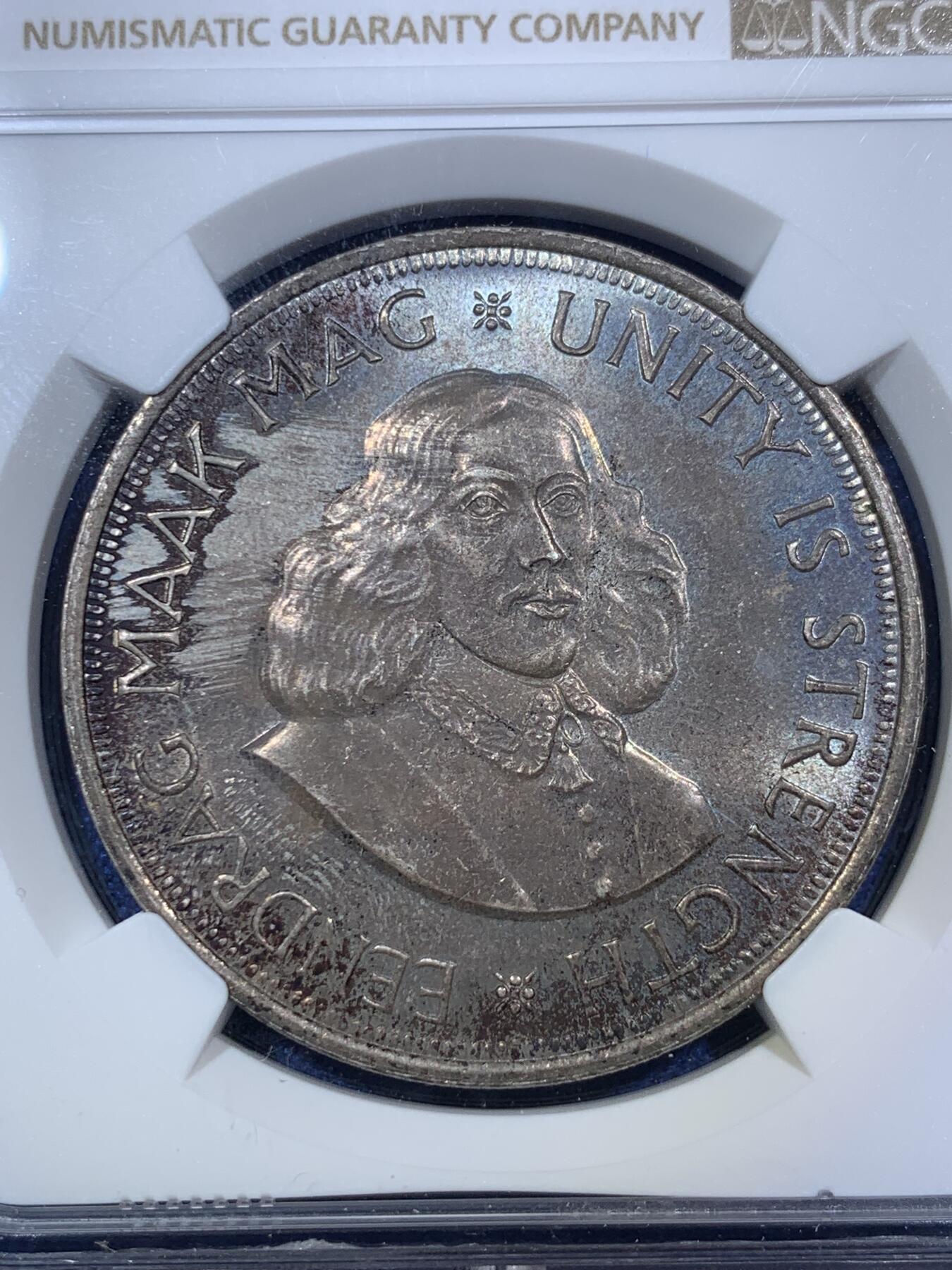 《竞宝斋》第294场- 周日，周一  2场连拍 （全场包邮） NGC MS62 南非1964年吕贝克跳羚50分大银币 炫五彩包浆