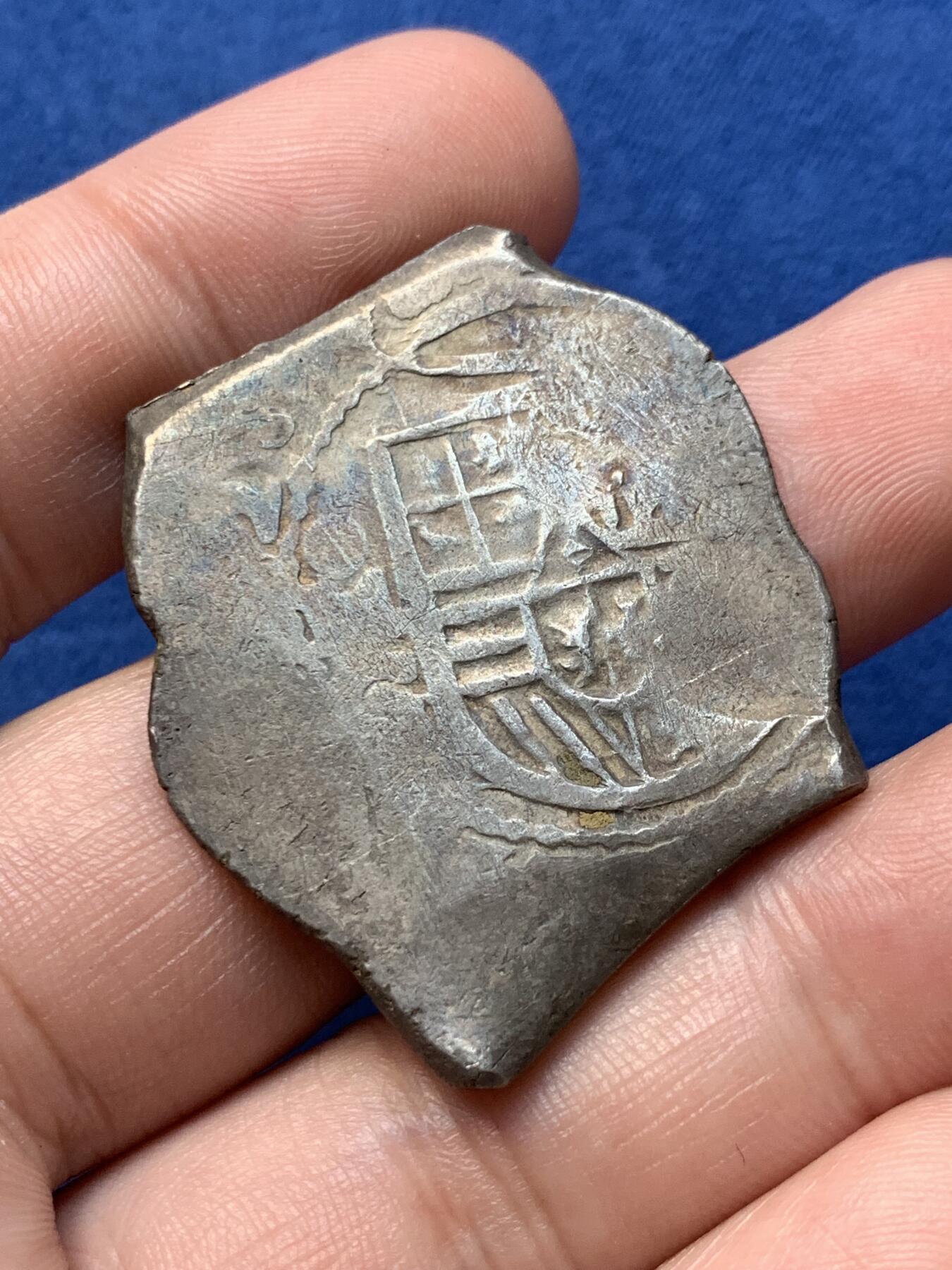 《竞宝斋》第294场- 周日，周一  2场连拍 （全场包邮） 1672墨西哥8里亚尔COB大银币 上海N已经不能评级 26.58克