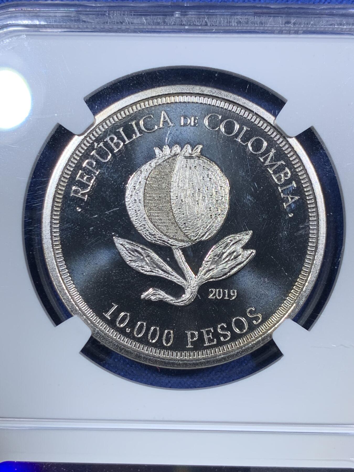 《竞宝斋》第294场- 周日，周一  2场连拍 （全场包邮） NGC PF69UC 哥伦比亚2019年建国200周年10000比索纪念币