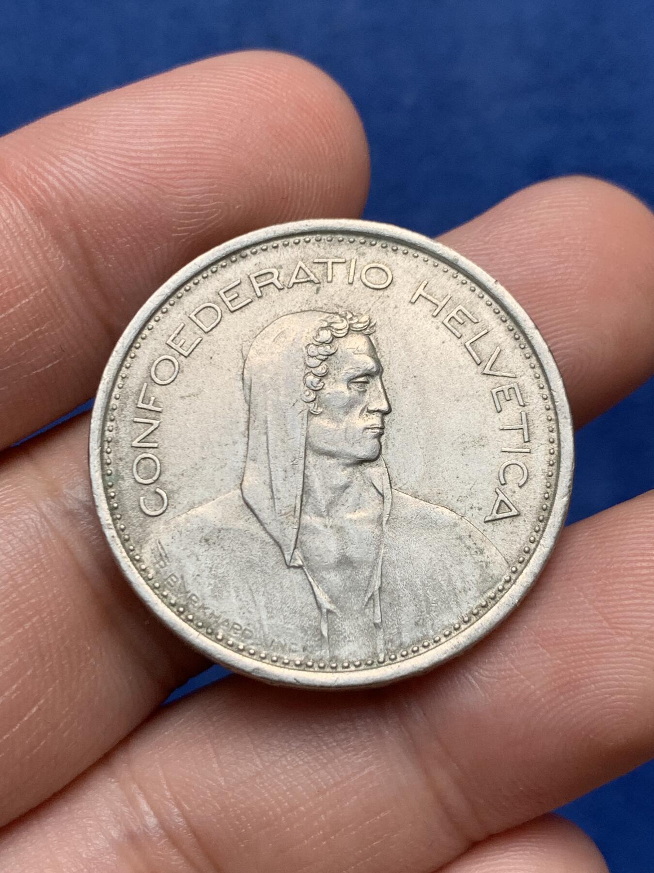 《竞宝斋》第294场- 周日，周一  2场连拍 （全场包邮） 瑞士1968年5法郎银币 流通品相 （ 标注错误非银币，拍下不要付款，联系我处理）