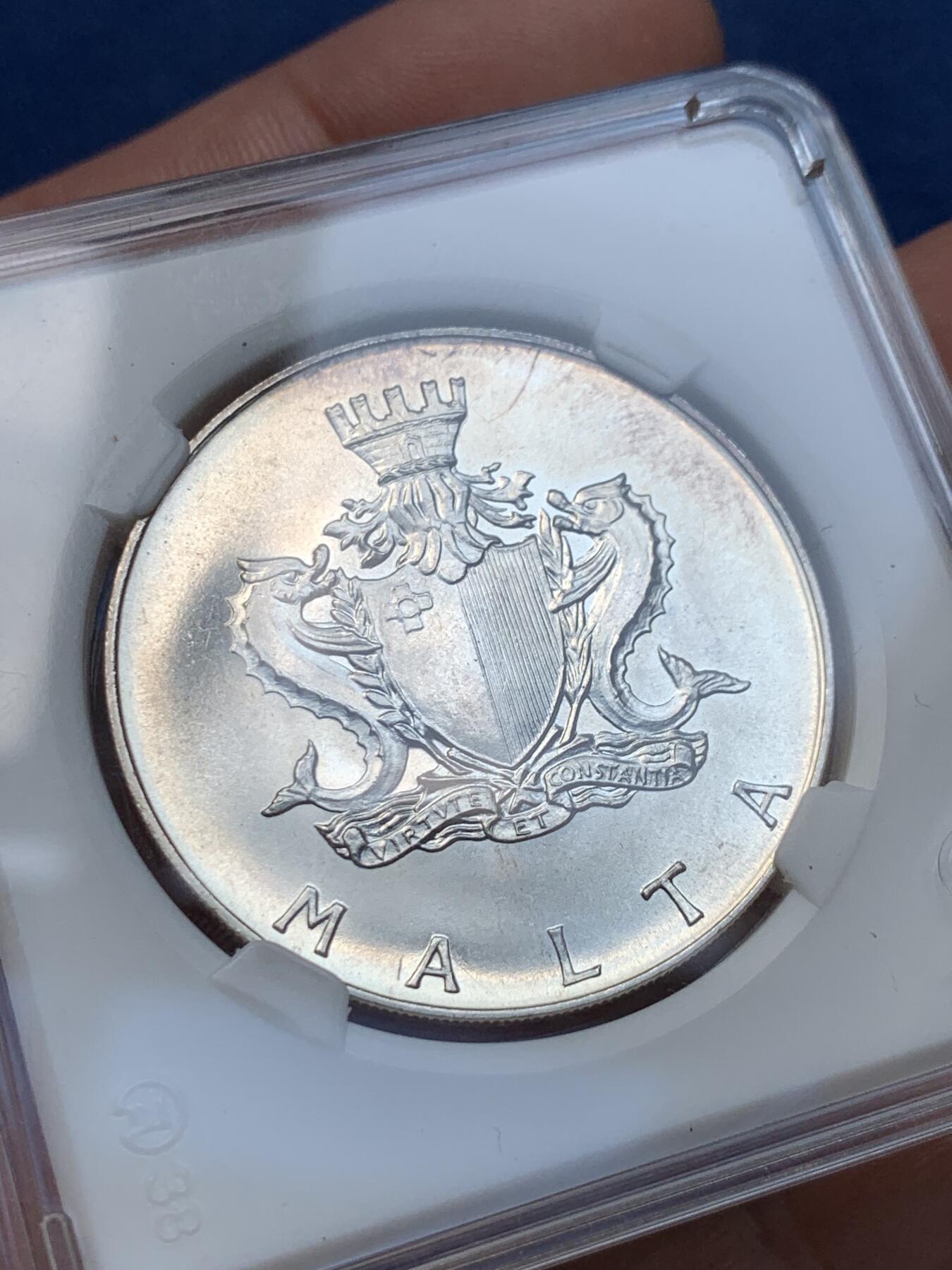 《竞宝斋》第294场- 周日，周一  2场连拍 （全场包邮） 马耳他1974年Cottonera Gate纪念银币 20g 987银