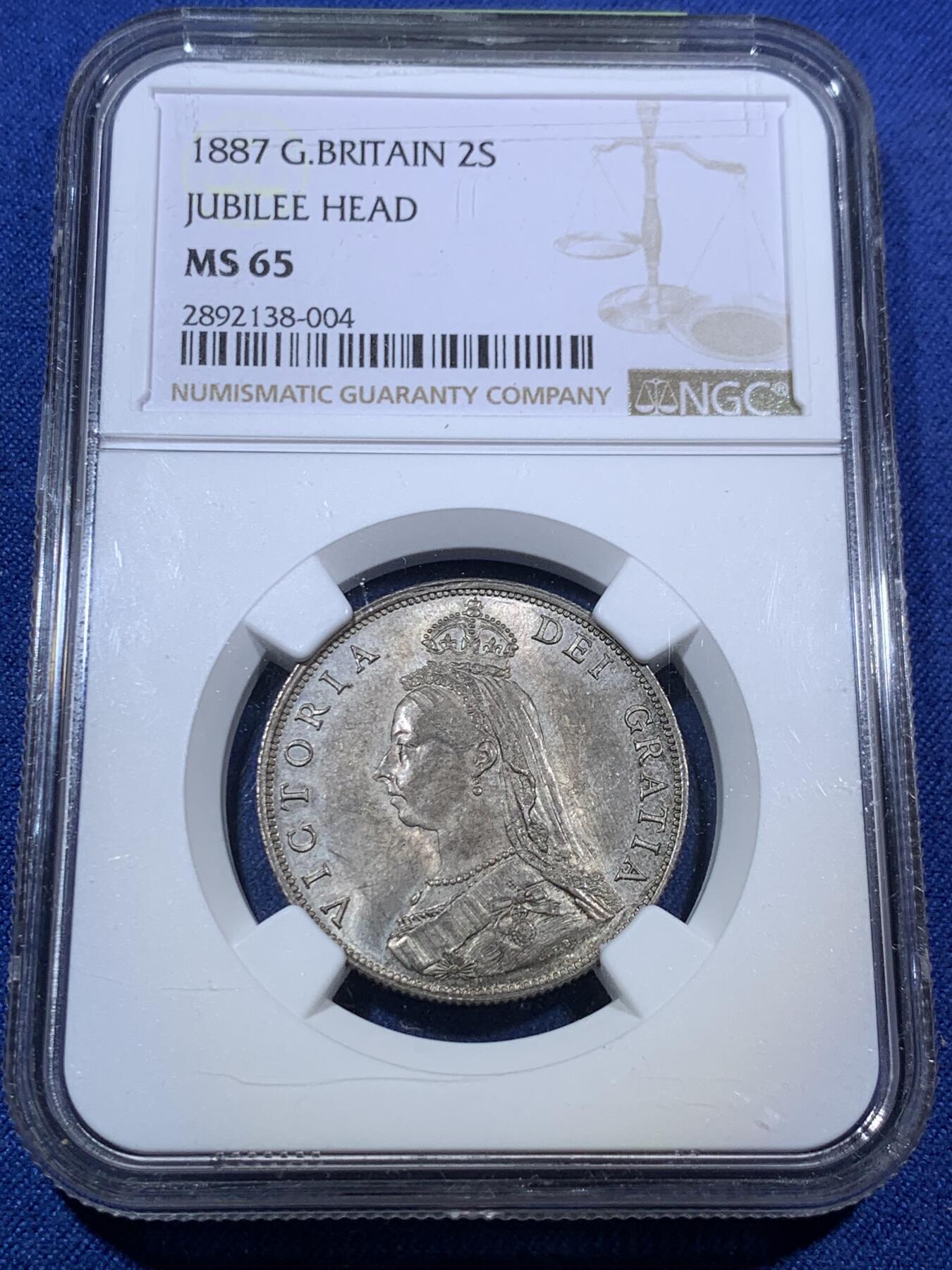 《竞宝斋》第294场- 周日，周一  2场连拍 （全场包邮） NGC MS65 英国 1887年维多利亚高冠2先令/1弗罗洛林银币