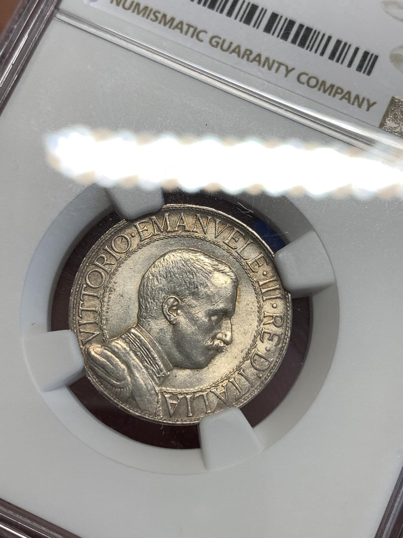 《竞宝斋》第294场- 周日，周一  2场连拍 （全场包邮） NGC UNC 意大利1912年圈版马车1里拉银币 少见版别