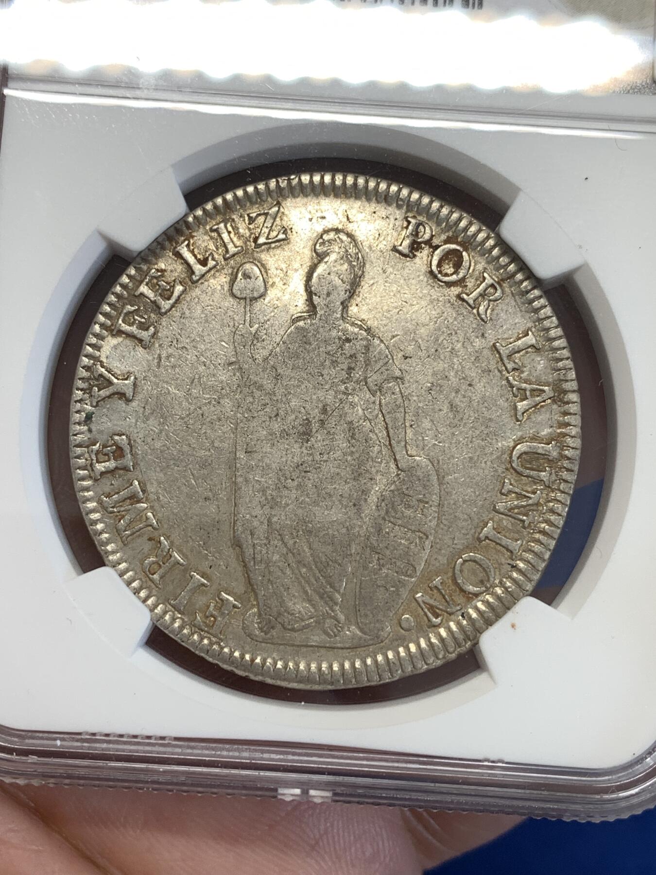 《竞宝斋》第294场- 周日，周一  2场连拍 （全场包邮） NGC VFD 秘鲁 1833年 站人8瑞尔 大银币 少见品种