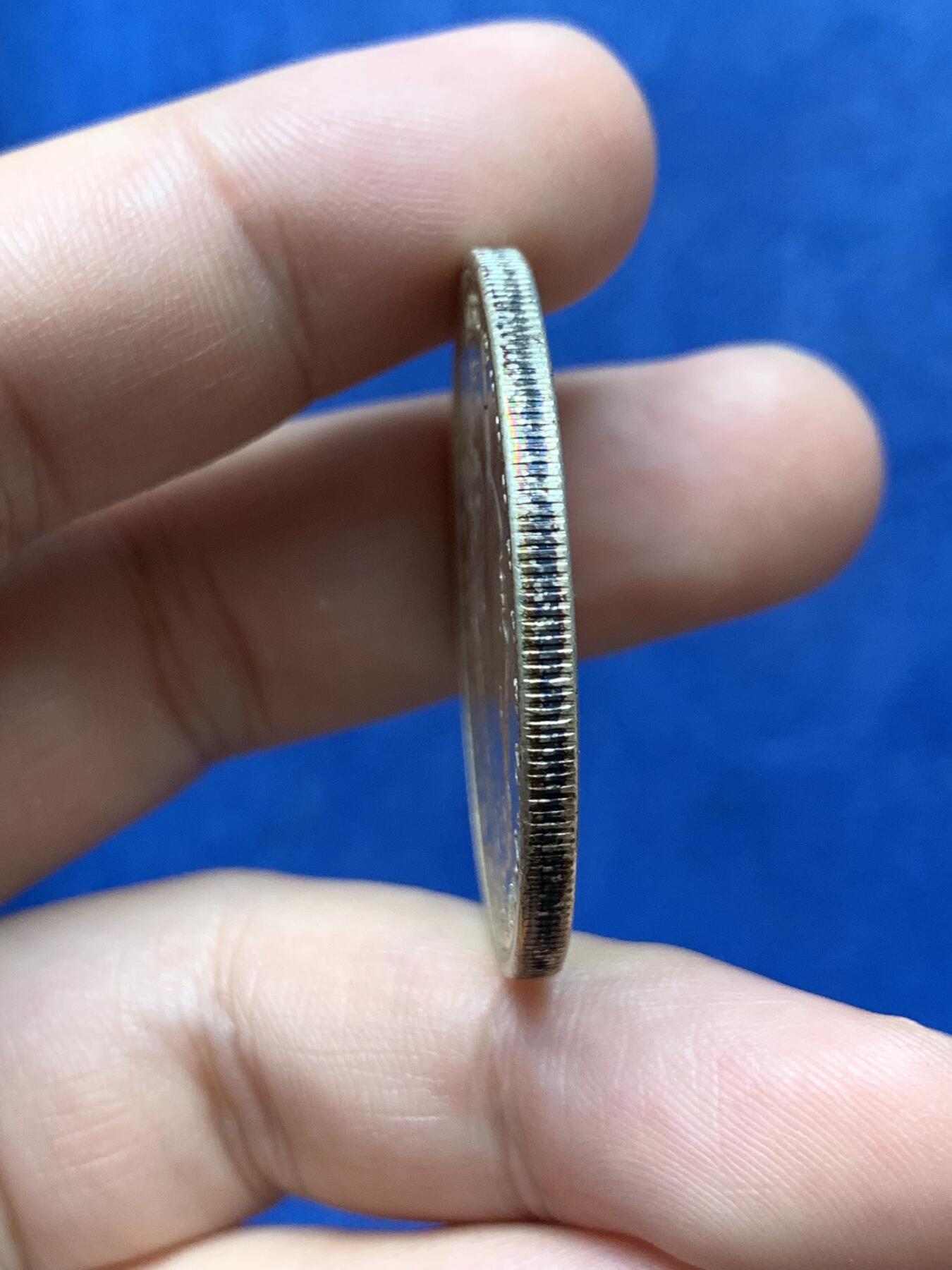 《竞宝斋》第294场- 周日，周一  2场连拍 （全场包邮） 美国1921年1元摩根银币 UNC品！