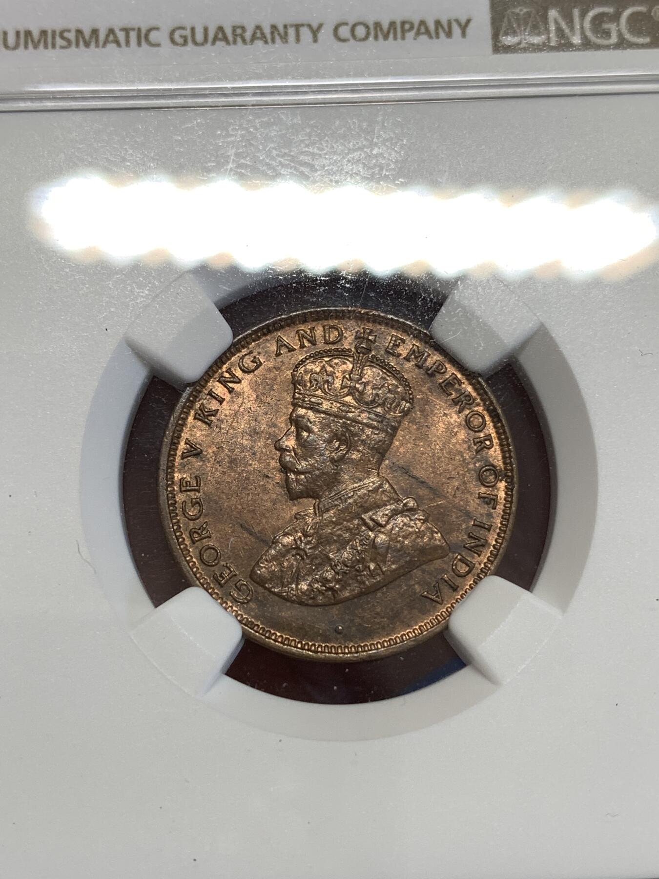 《竞宝斋》第294场- 周日，周一  2场连拍 （全场包邮） NGC MS63RB 少见！1922锡兰1分 早期锡兰 乔五的好品非常少 这枚两面包浆均匀 铜色红润 非常漂亮