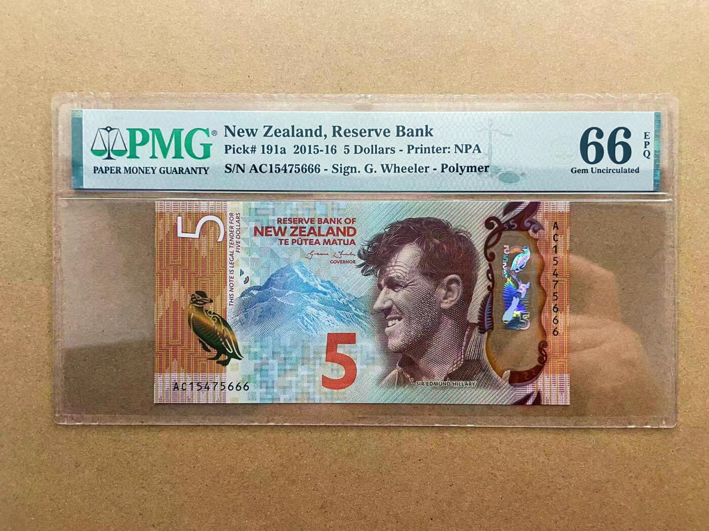 【Blue Auction】✨世界纸币精拍第520期【精】 【666豹子号 获奖钞】新西兰 2015-16年5元 PMG66EPQ （卖家发货）