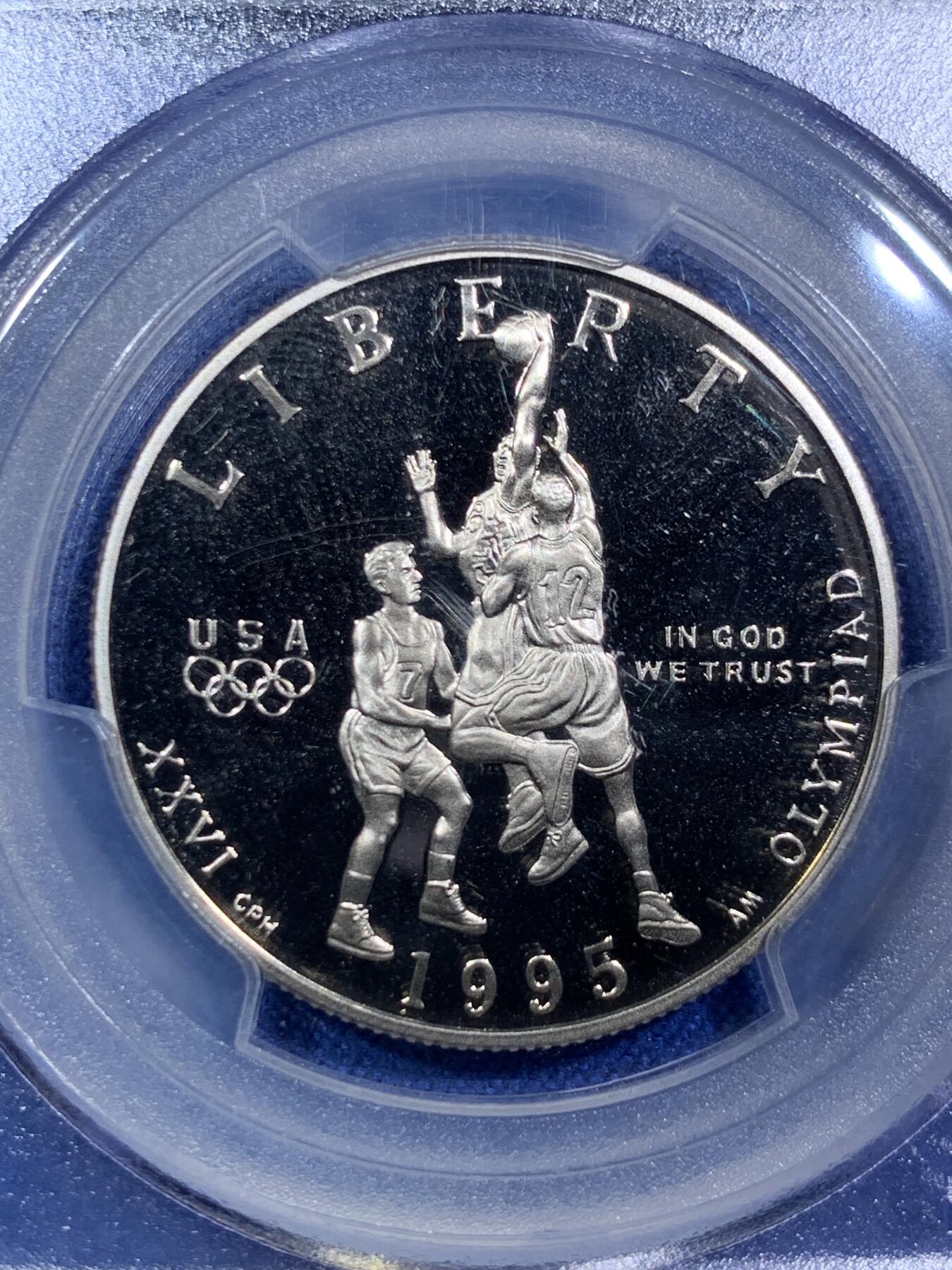 《竞宝斋》第294场- 周日，周一  2场连拍 （全场包邮） PCGS PR69DCAM 美国1995年S版篮球半美元