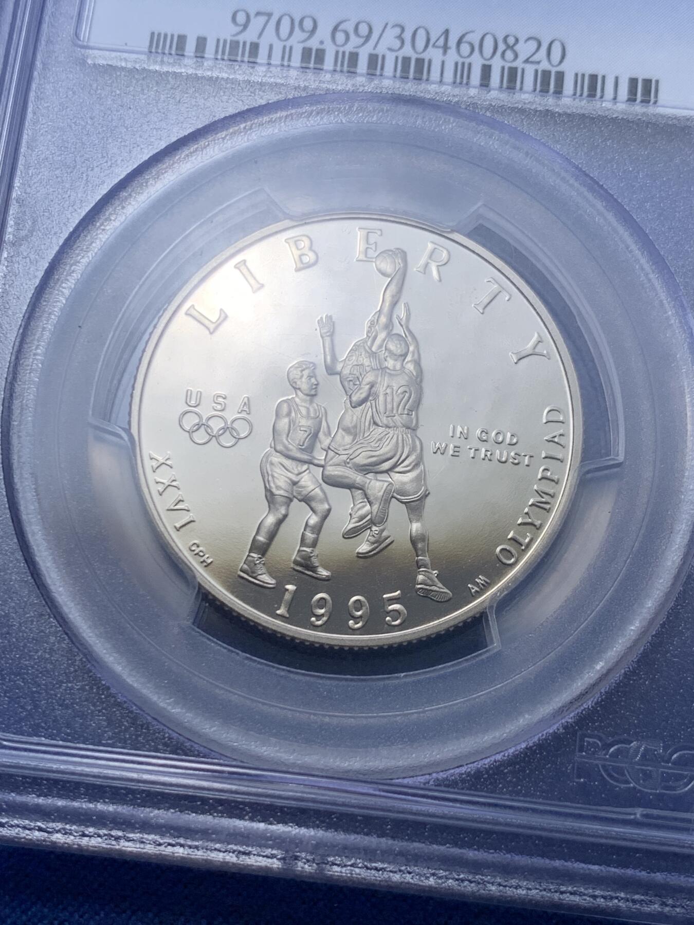 《竞宝斋》第294场- 周日，周一  2场连拍 （全场包邮） PCGS PR69DCAM 美国1995年S版篮球半美元