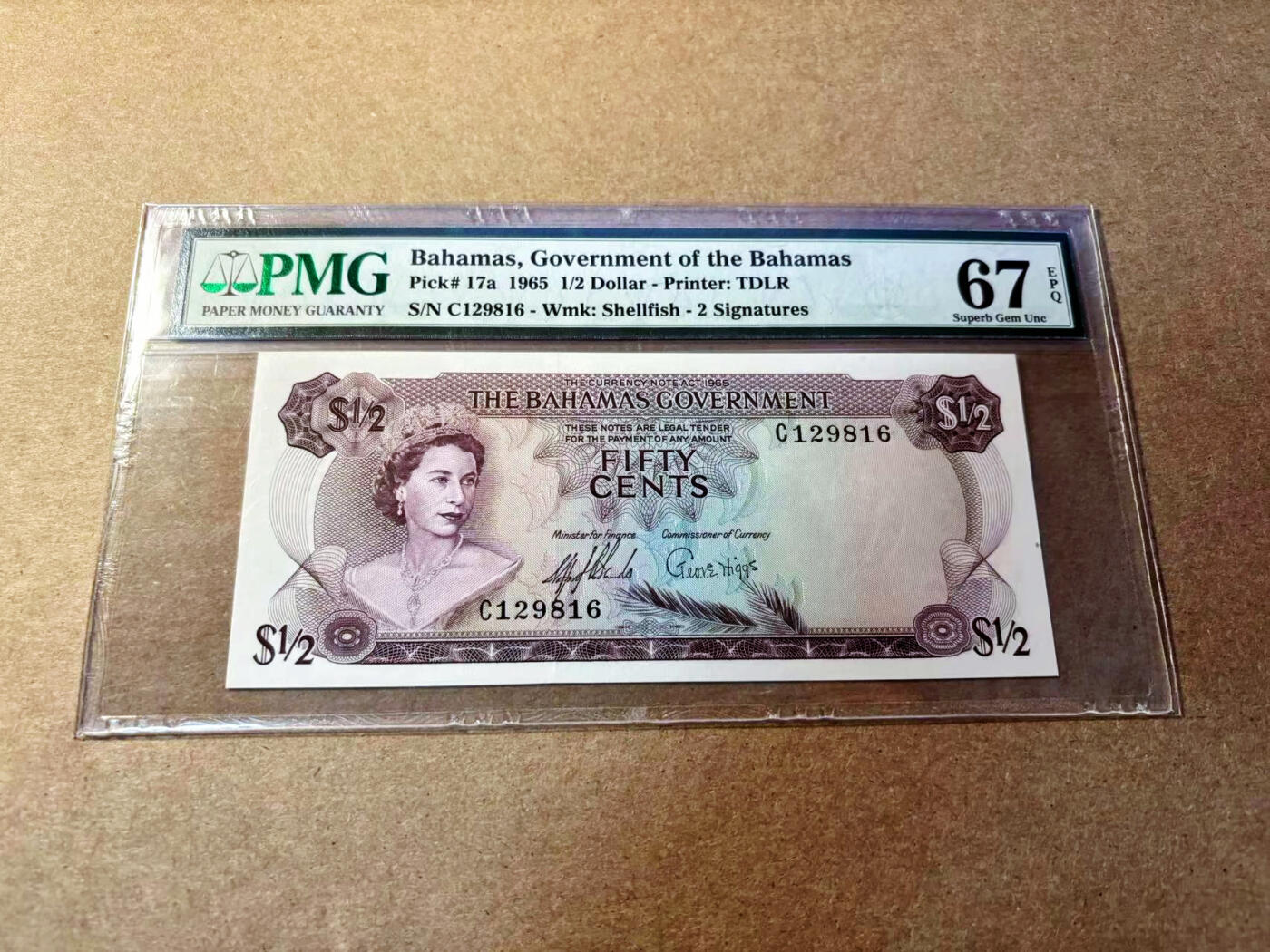【Blue Auction】✨世界纸币精拍第520期【精】 【无47 初版 名家旧藏】巴哈马 1965年1/2元 经典彩背 女王 PMG67EPQ 高分