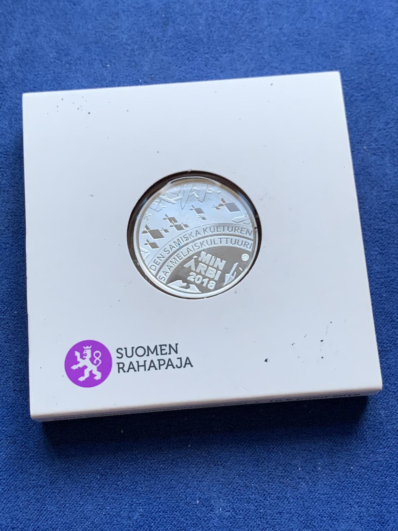 《竞宝斋》第294场- 周日，周一  2场连拍 （全场包邮） 2018年 芬兰 10欧元 撒西咪文化纪念 发行数量：8000 银0.5 10克 原盒证