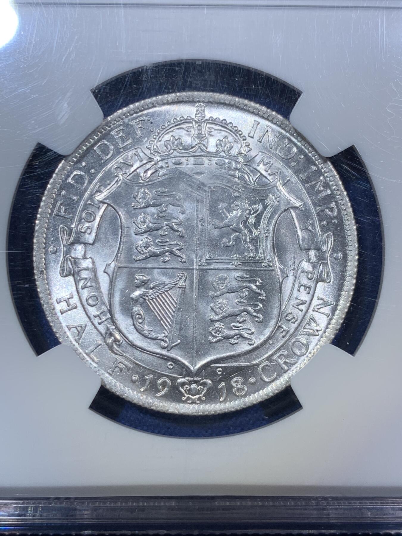 《竞宝斋》第294场- 周日，周一  2场连拍 （全场包邮） NGC MS64 英国1918年乔治五世半克朗 卷拆品质 头像深打 轮廓清晰 正反转光