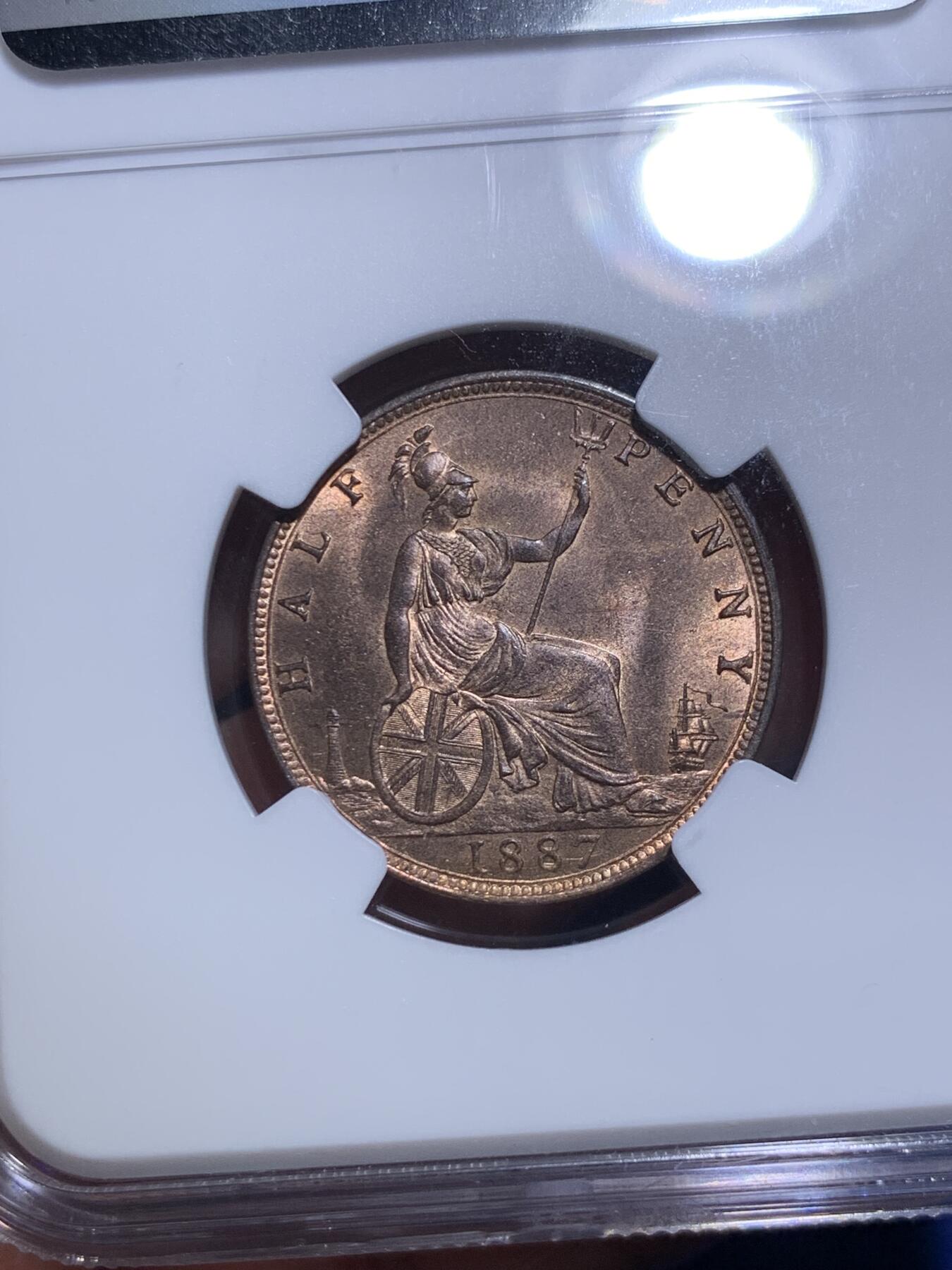 《竞宝斋》第294场- 周日，周一  2场连拍 （全场包邮） NGC MS65RB 英国1887年小维1/2便士铜币 状态很好 不错的的分数