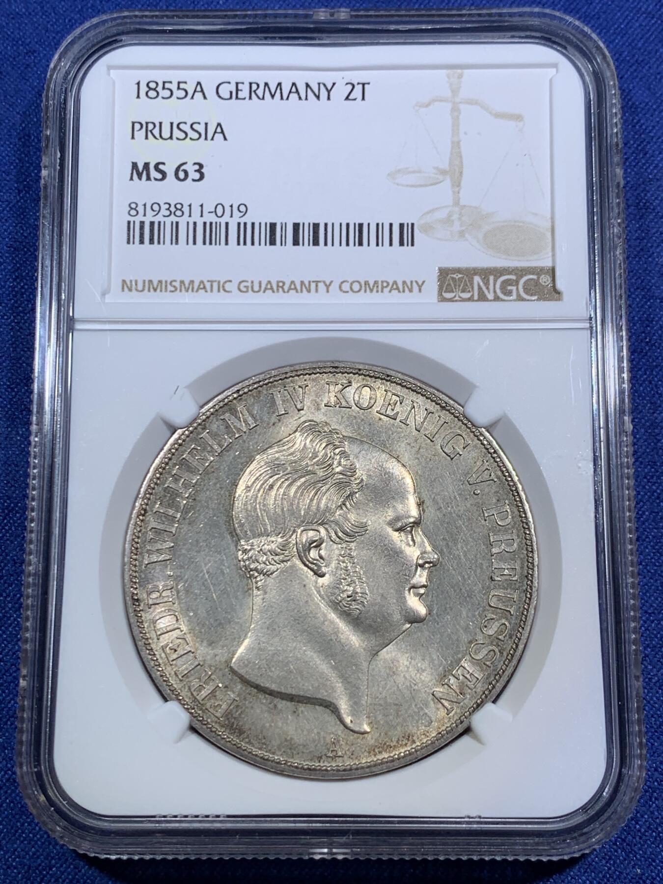 《竞宝斋》第294场- 周日，周一  2场连拍 （全场包邮） NGC MS63 德国1855年 普鲁士经典洋葱头2泰勒 37克大银币 绚丽十字光 缺点是低评！