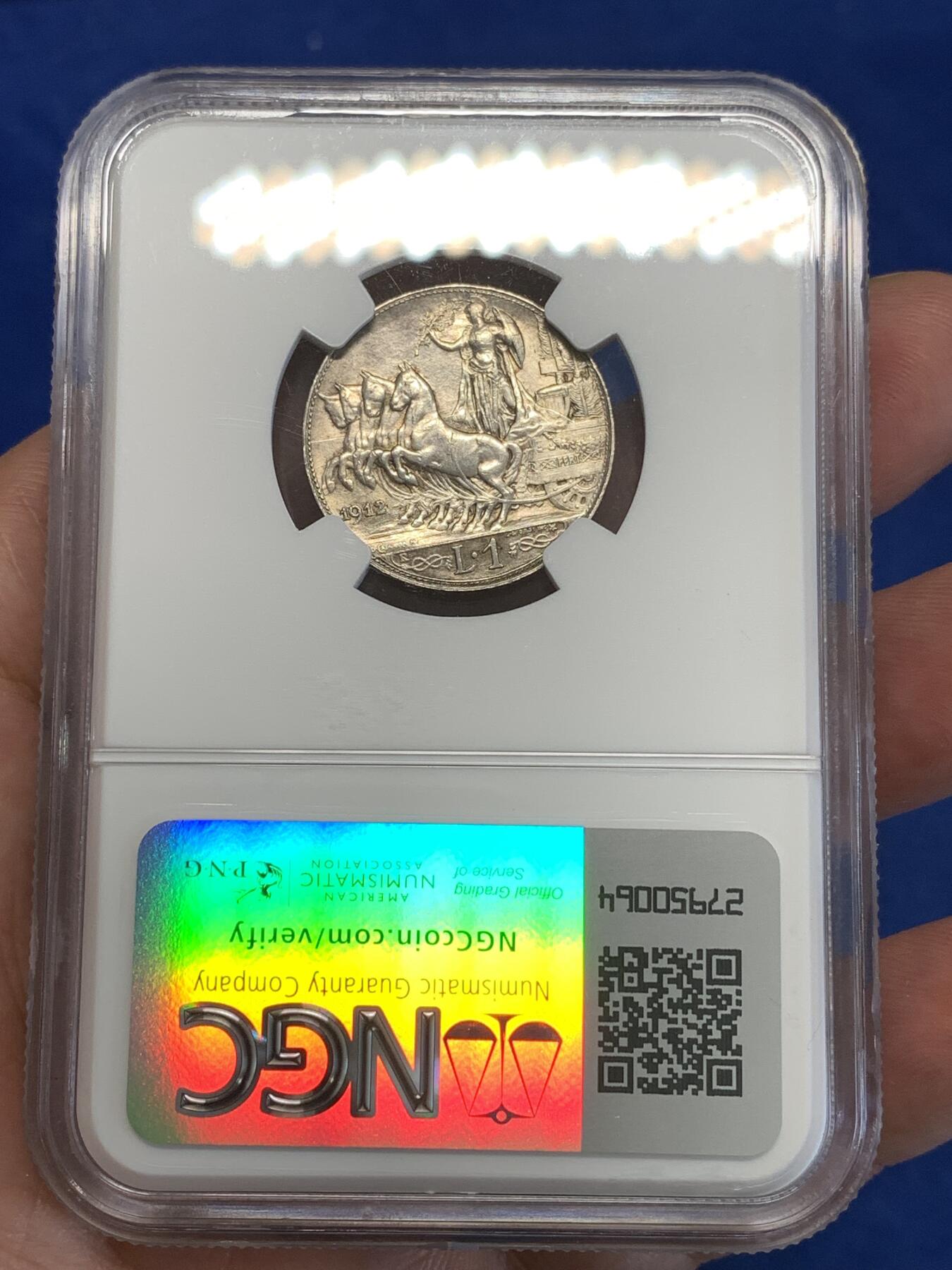 《竞宝斋》第294场- 周日，周一  2场连拍 （全场包邮） NGC UNC 意大利1912年圈版马车1里拉银币 少见版别