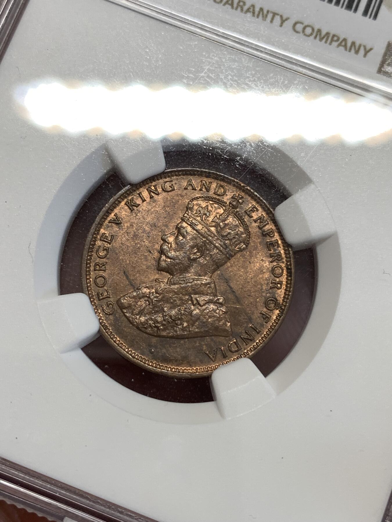 《竞宝斋》第294场- 周日，周一  2场连拍 （全场包邮） NGC MS63RB 少见！1922锡兰1分 早期锡兰 乔五的好品非常少 这枚两面包浆均匀 铜色红润 非常漂亮