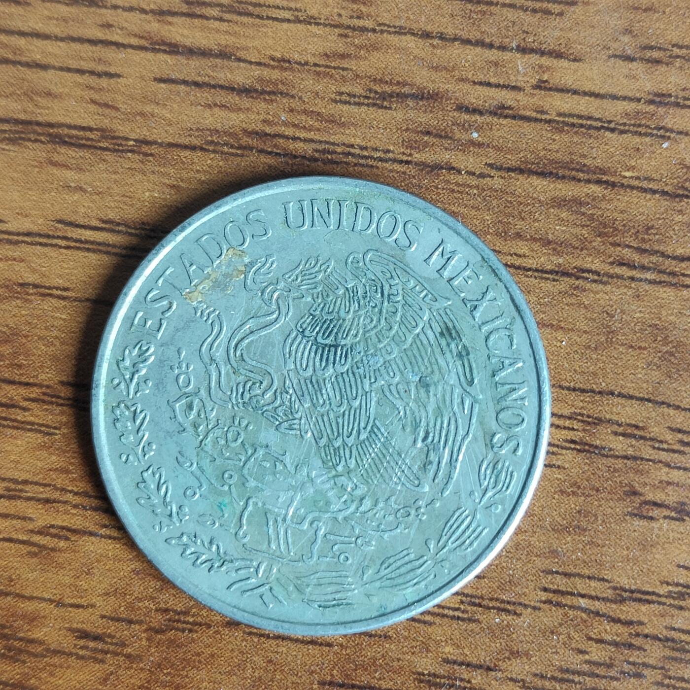 英雄古币捡漏专场第一期无押金可累计捡漏，全场50包邮，偏远地区除外。 墨西哥