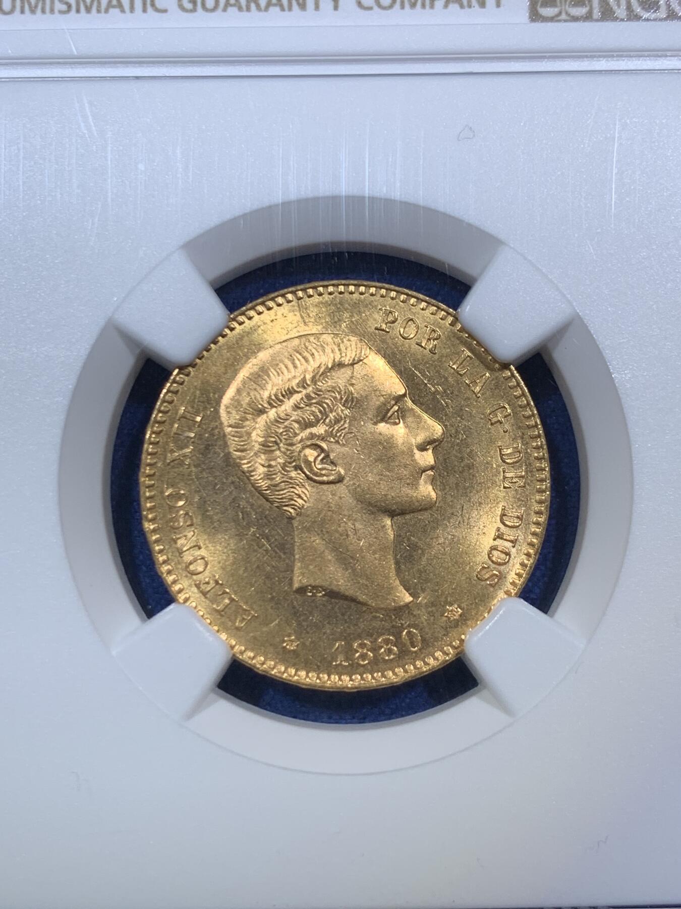 《竞宝斋》第294场- 周日，周一  2场连拍 （全场包邮） NGC MS63 西班牙1880年阿方索十二世25比塞塔金币 8.06克