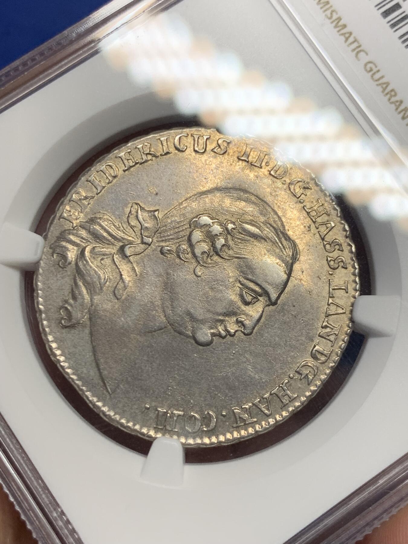 《竞宝斋》第294场- 周日，周一  2场连拍 （全场包邮） NGC AU55 德国 1767 黑森-卡塞尔伯爵领地 腓特烈二世 2/3泰勒银币 单年份最大面值