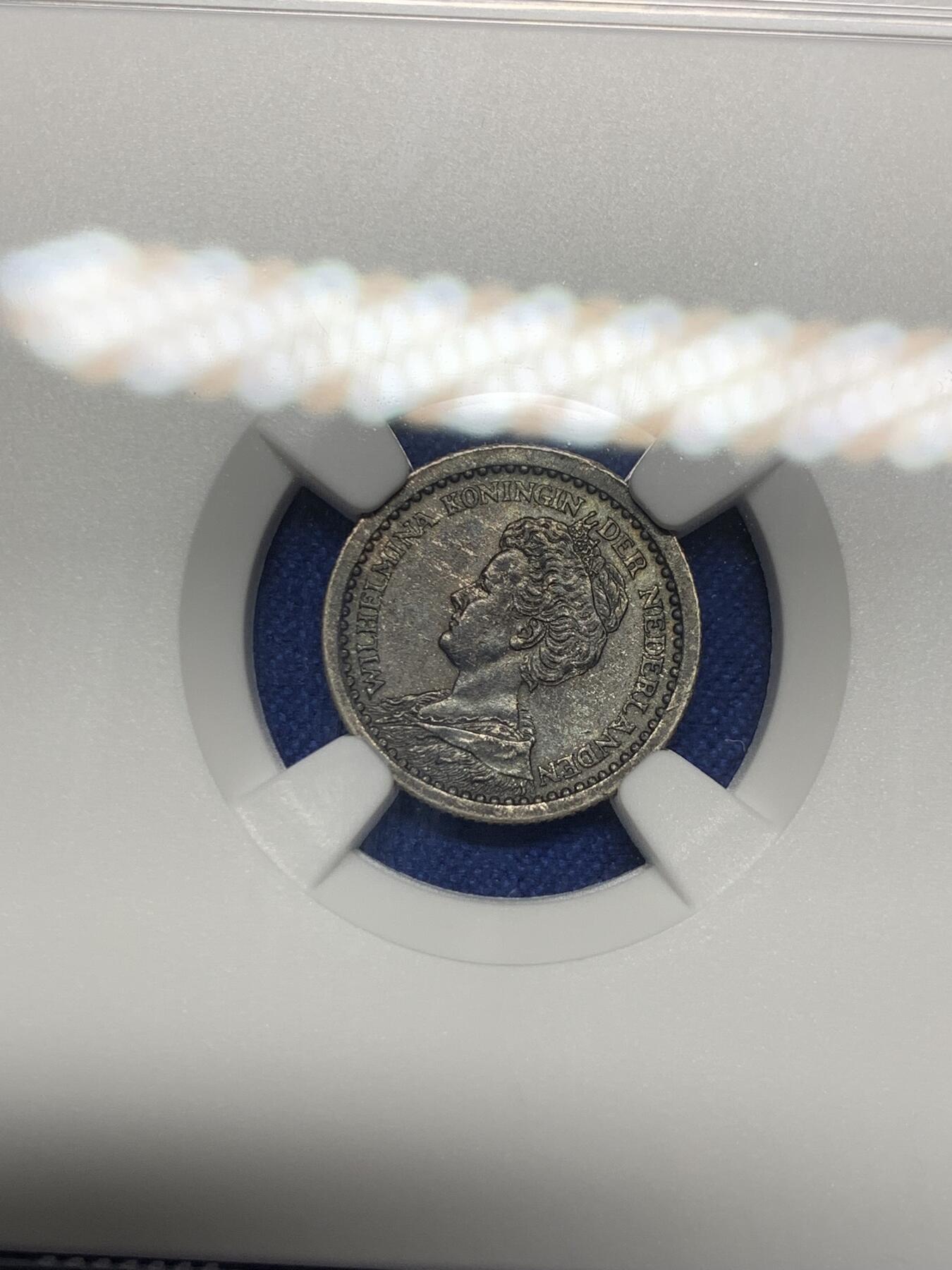 《竞宝斋》第294场- 周日，周一  2场连拍 （全场包邮） 两枚一组 NGC-MS62 荷兰1911威廉明娜女王年10分小银币，双面黑包浆+爱藏MS62 沙俄1916年15戈币小银币大阪版