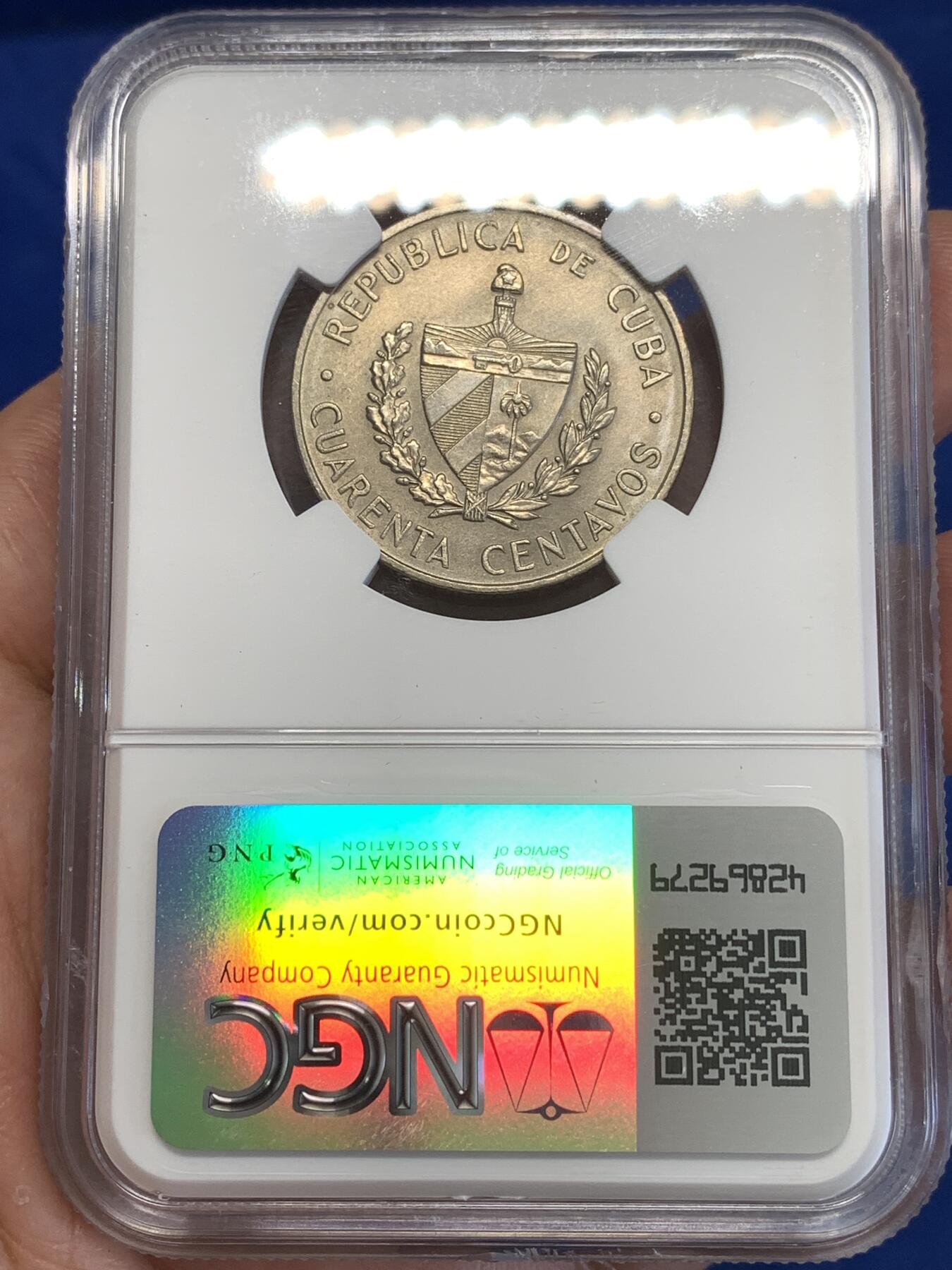 《竞宝斋》第294场- 周日，周一  2场连拍 （全场包邮） NGC MS64 少见面值 1962 古巴 40分 古巴民族英雄卡米洛·西恩富戈斯纪念 两面转光好品