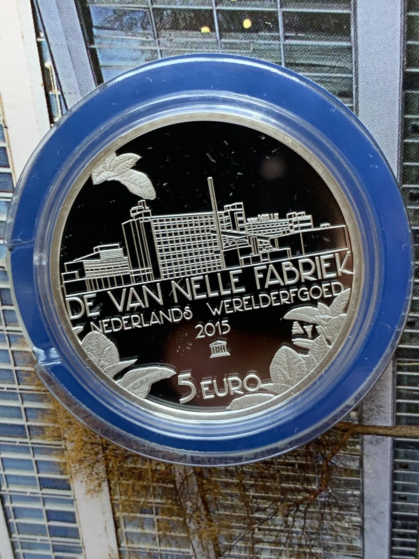 《竞宝斋》第294场- 周日，周一  2场连拍 （全场包邮） 2015年 荷兰 5欧元 Van Nelle 发行数量：12500 银0.925 15.5克 大版