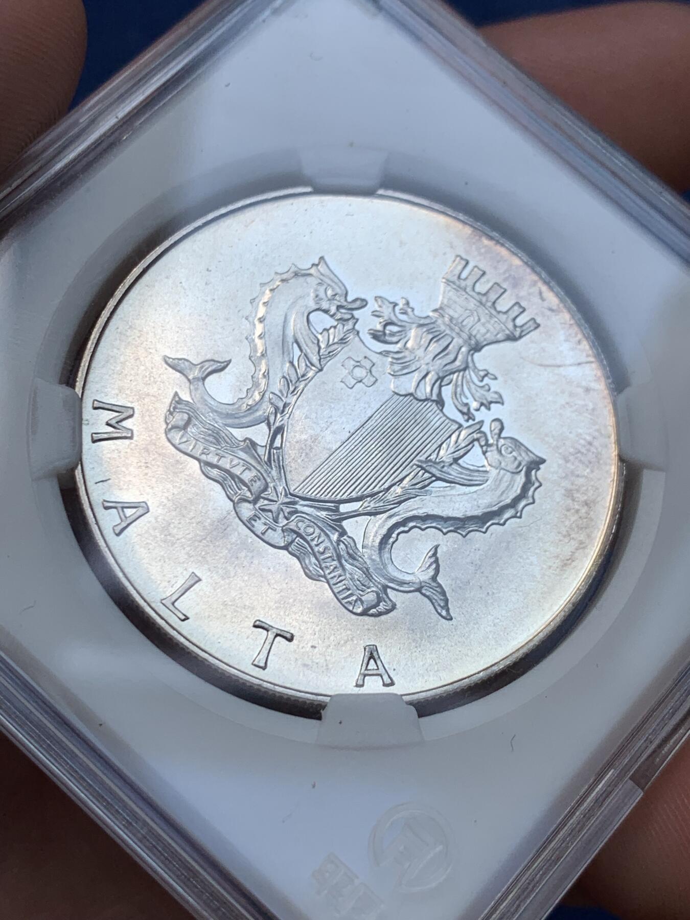 《竞宝斋》第294场- 周日，周一  2场连拍 （全场包邮） 马耳他1974年Cottonera Gate纪念银币 20g 987银