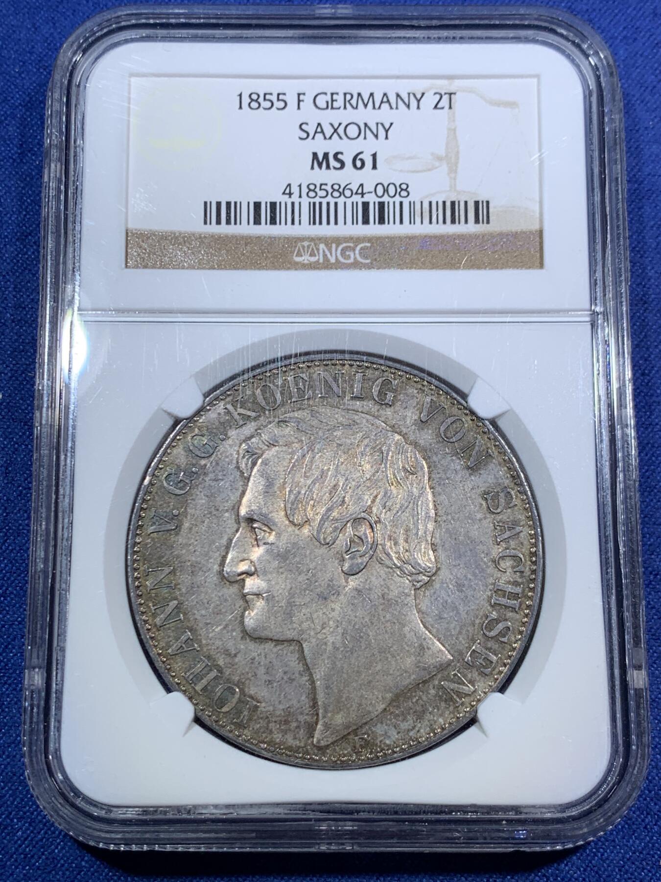 《竞宝斋》第294场- 周日，周一  2场连拍 （全场包邮） NGC MS61 德国 1855萨克森流通纹章2泰勒 约翰五世2泰勒的首年，37克大银币，两年发行品种，NGC亚军分，包浆好看