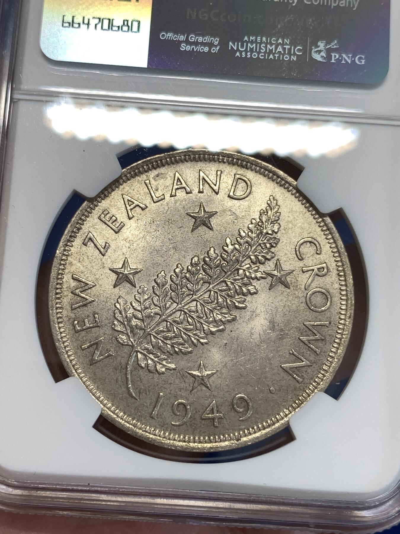 《竞宝斋》第294场- 周日，周一  2场连拍 （全场包邮） NGC MS62 新西兰1949年乔治六世克朗银币 原光好品