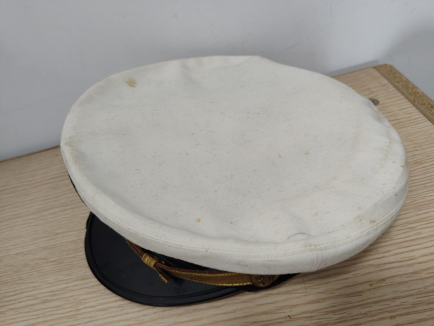 全场0元起拍 第180期 咸鱼国勋章拍卖专场 8月7日（周三）下午6：00开始 日本海自尉官大檐帽 头围57