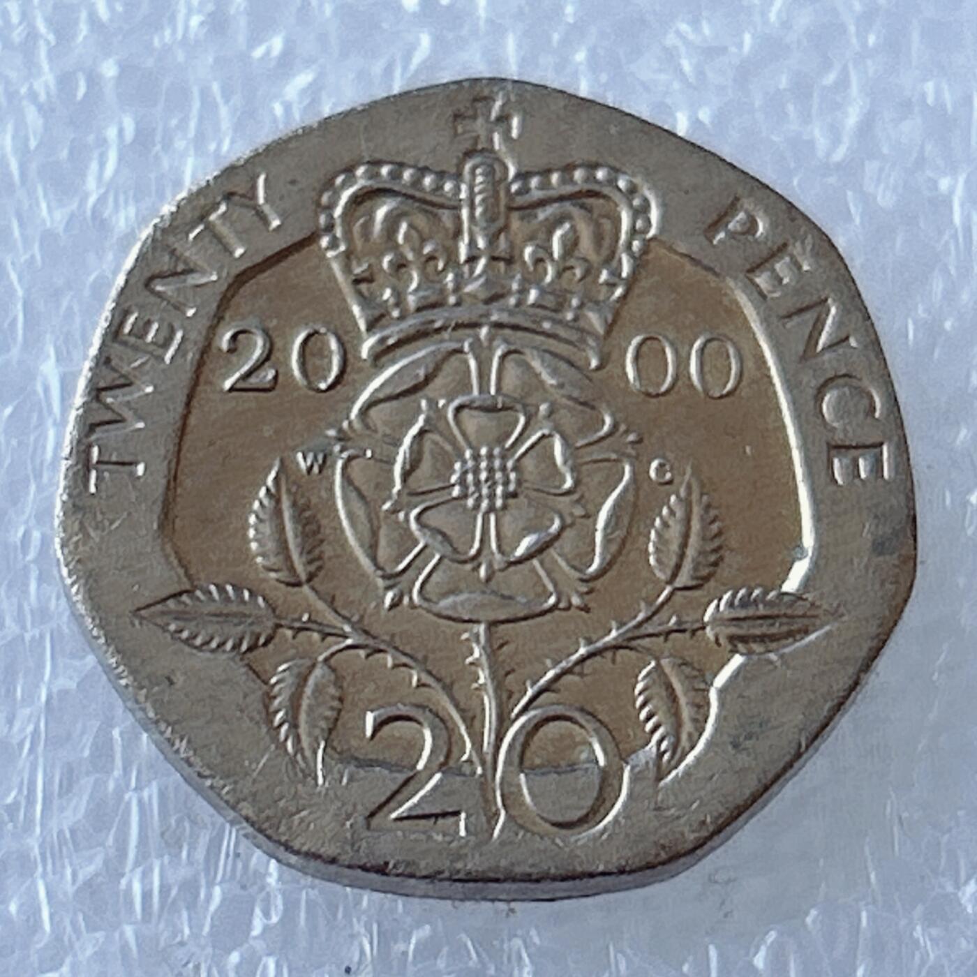 第一海外回流一元起拍收藏 散币专场 第107期 英国2000年20便士多年份镍币花冠