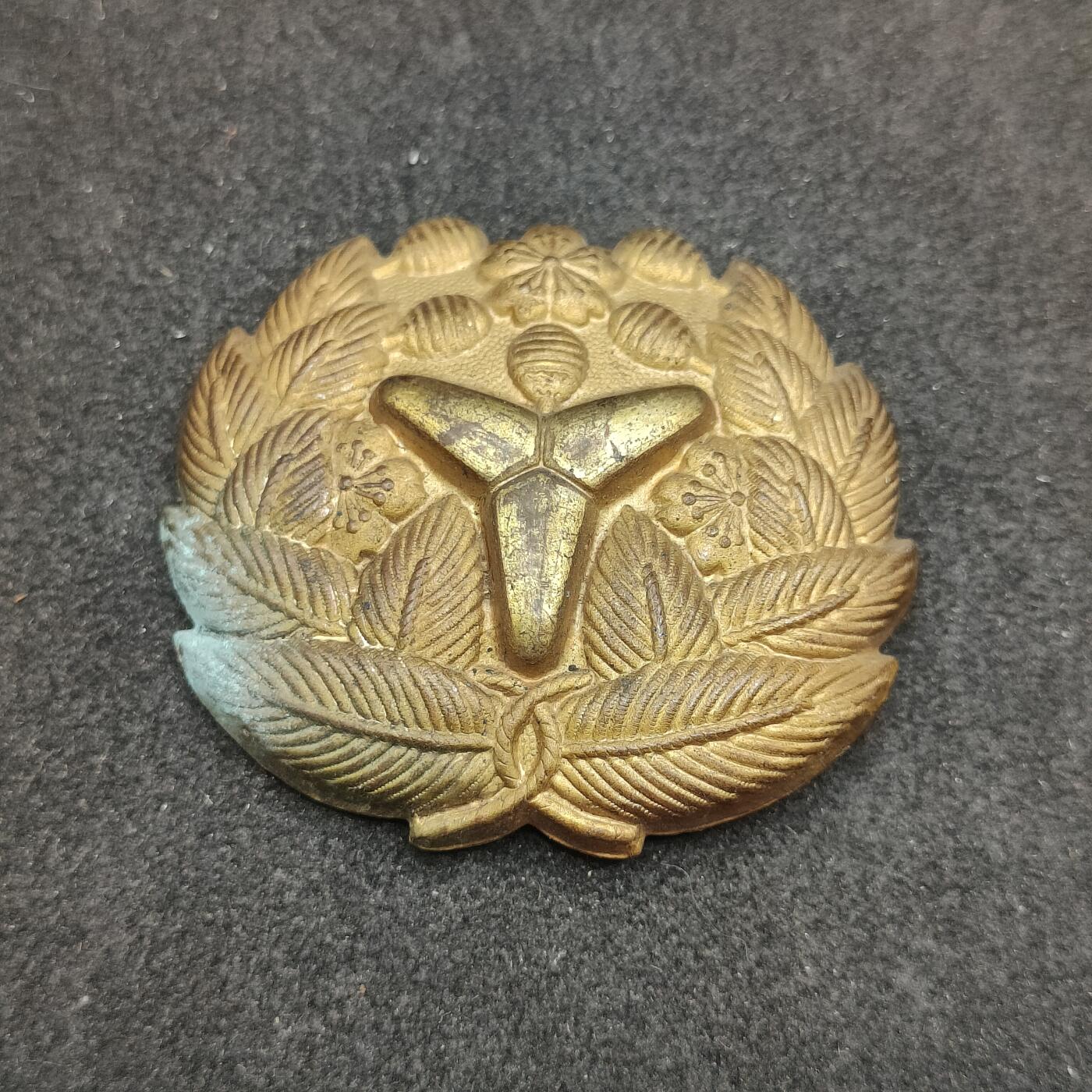 全场0元起拍 第180期 咸鱼国勋章拍卖专场 8月7日（周三）下午6：00开始 日本大正时期消防帽徽