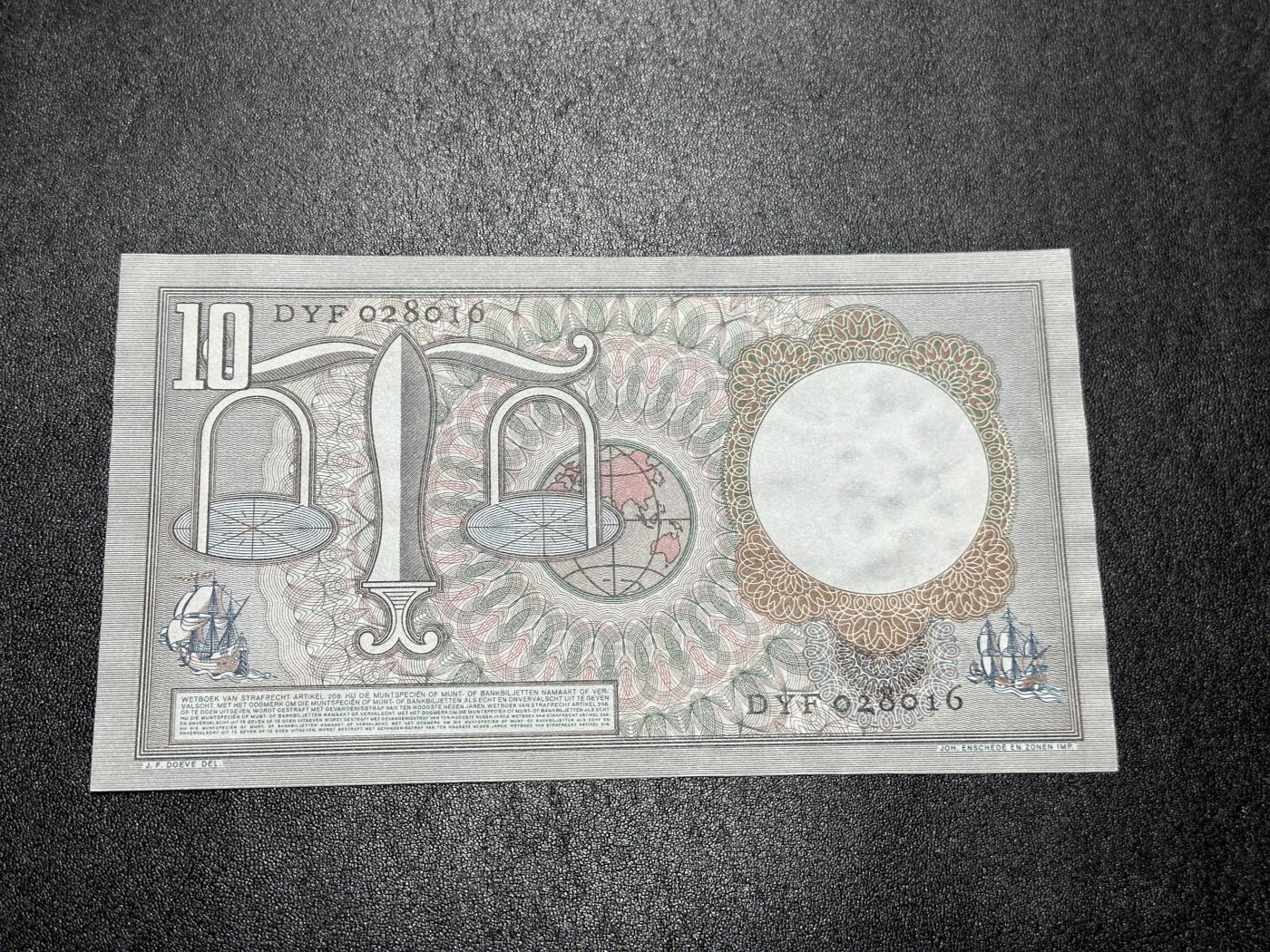 《外钞收藏家》第三百九十九期 1953年荷兰10盾 全新UNC