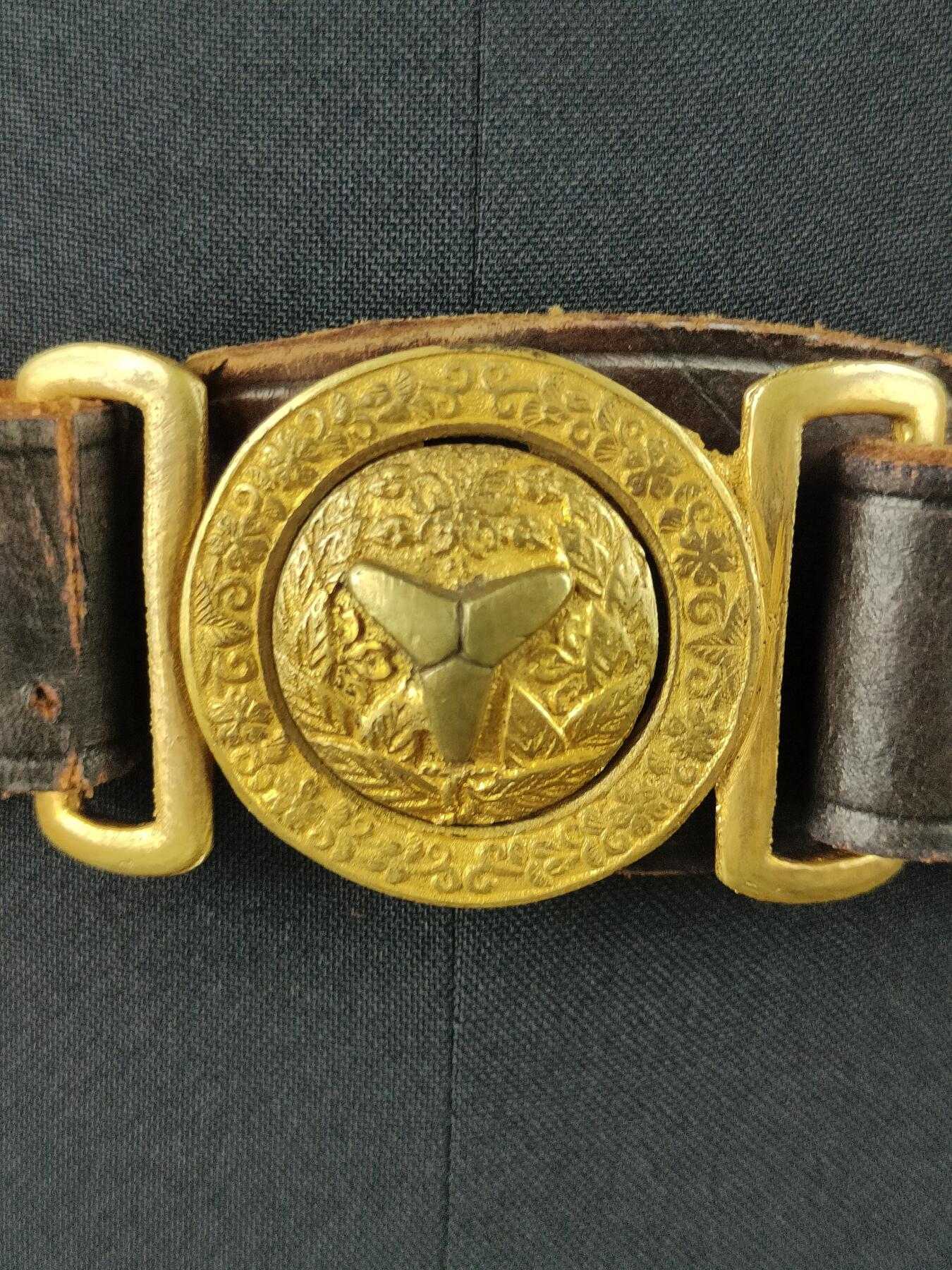 全场0元起拍 第180期 咸鱼国勋章拍卖专场 8月7日（周三）下午6：00开始 日本早期 战前消防组真皮腰带，可调节最长100CM