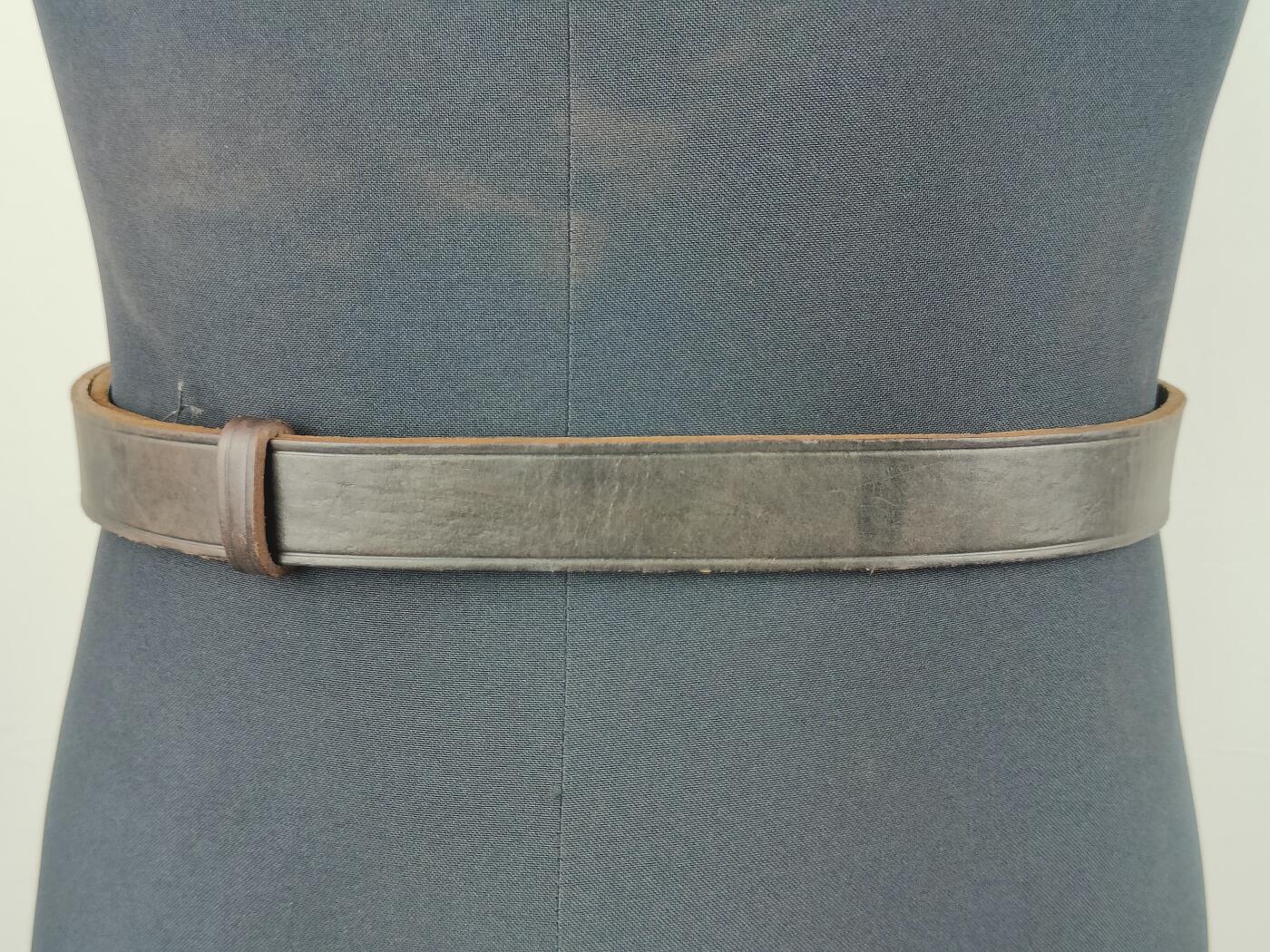 全场0元起拍 第180期 咸鱼国勋章拍卖专场 8月7日（周三）下午6：00开始 日本早期 战前消防组真皮腰带，可调节最长100CM