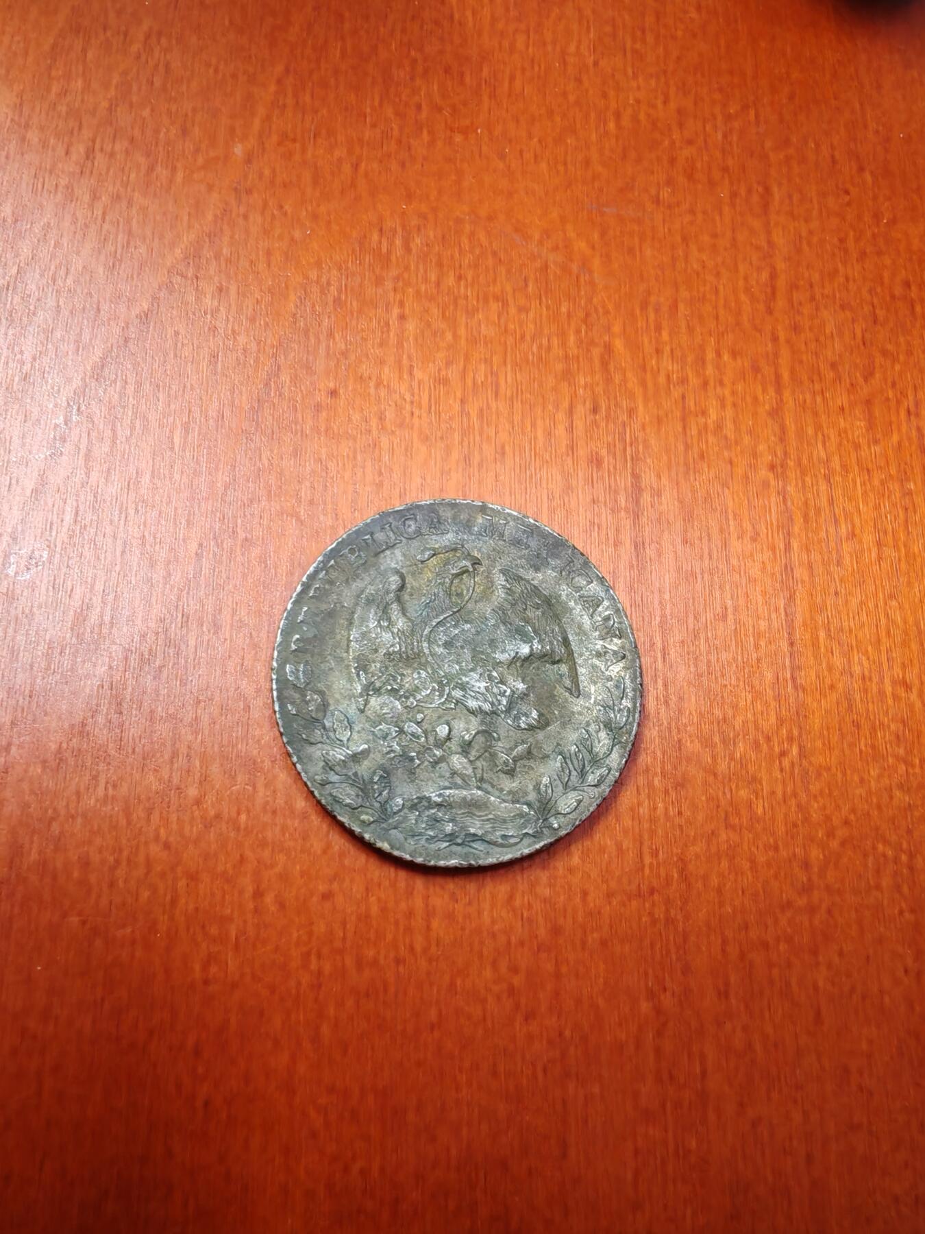长老汇龙年精选第十八场拍卖 1889墨西哥鹰洋8里亚尔银币，有戳